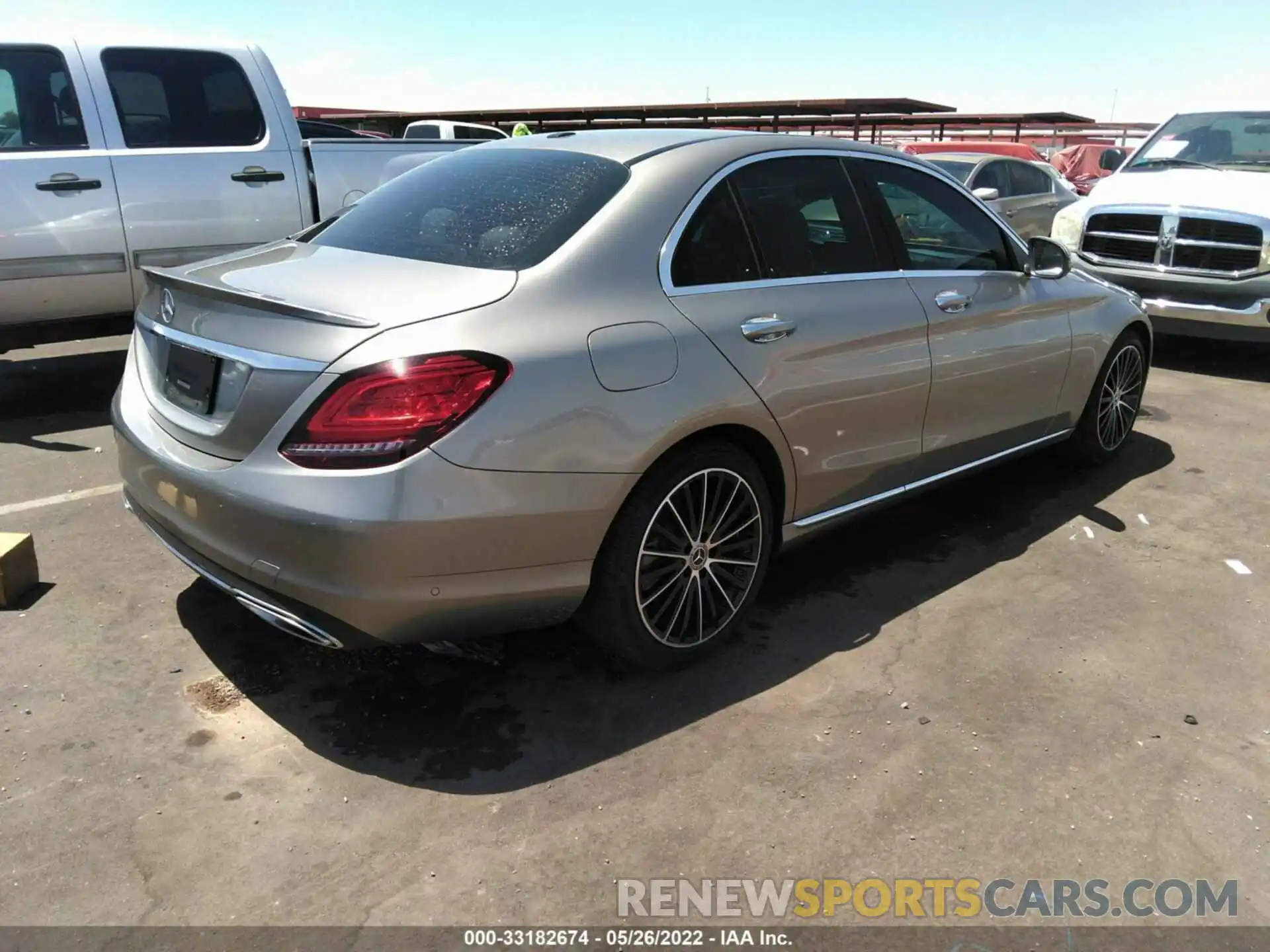 4 Photograph of a damaged car WDDWF8DB2LR558005 MERCEDES-BENZ C-CLASS 2020