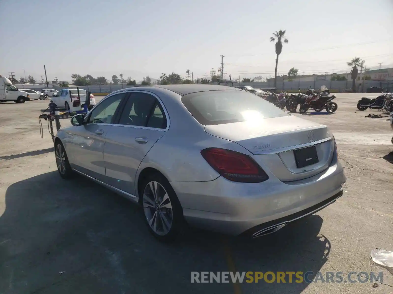 3 Photograph of a damaged car WDDWF8DB2LR560949 MERCEDES-BENZ C-CLASS 2020