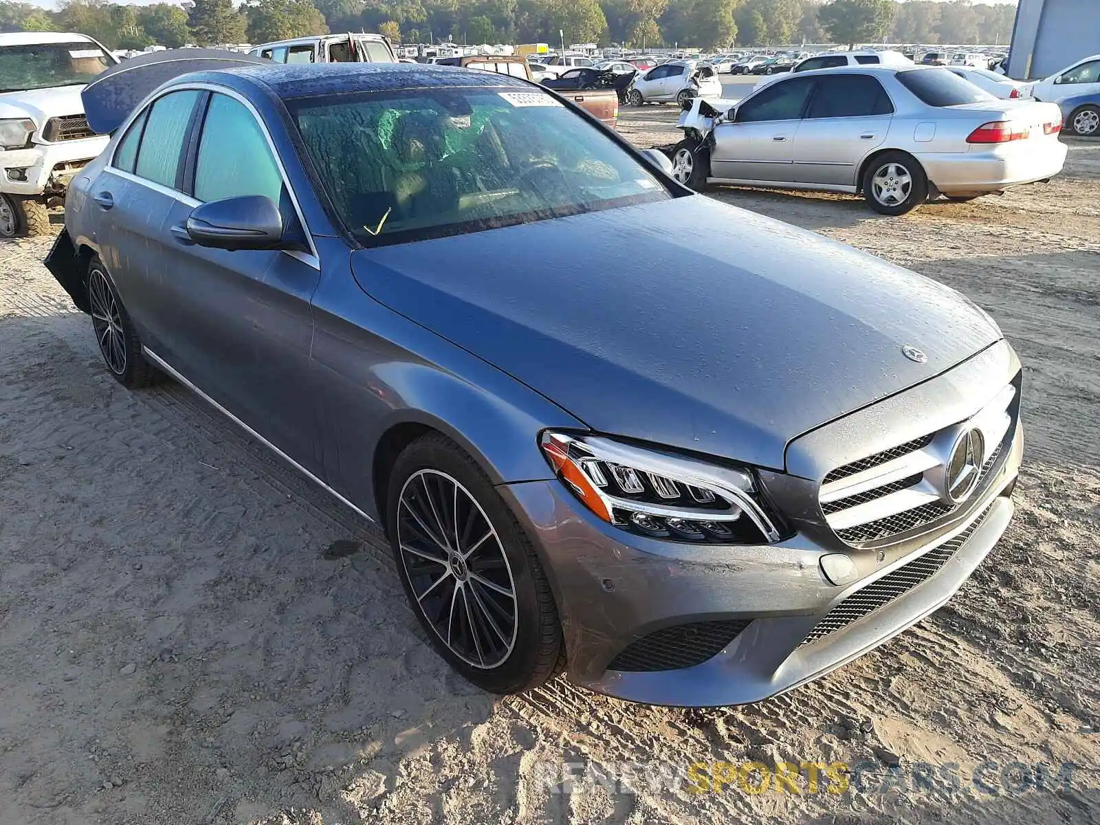 1 Photograph of a damaged car WDDWF8DB3LR528138 MERCEDES-BENZ C CLASS 2020