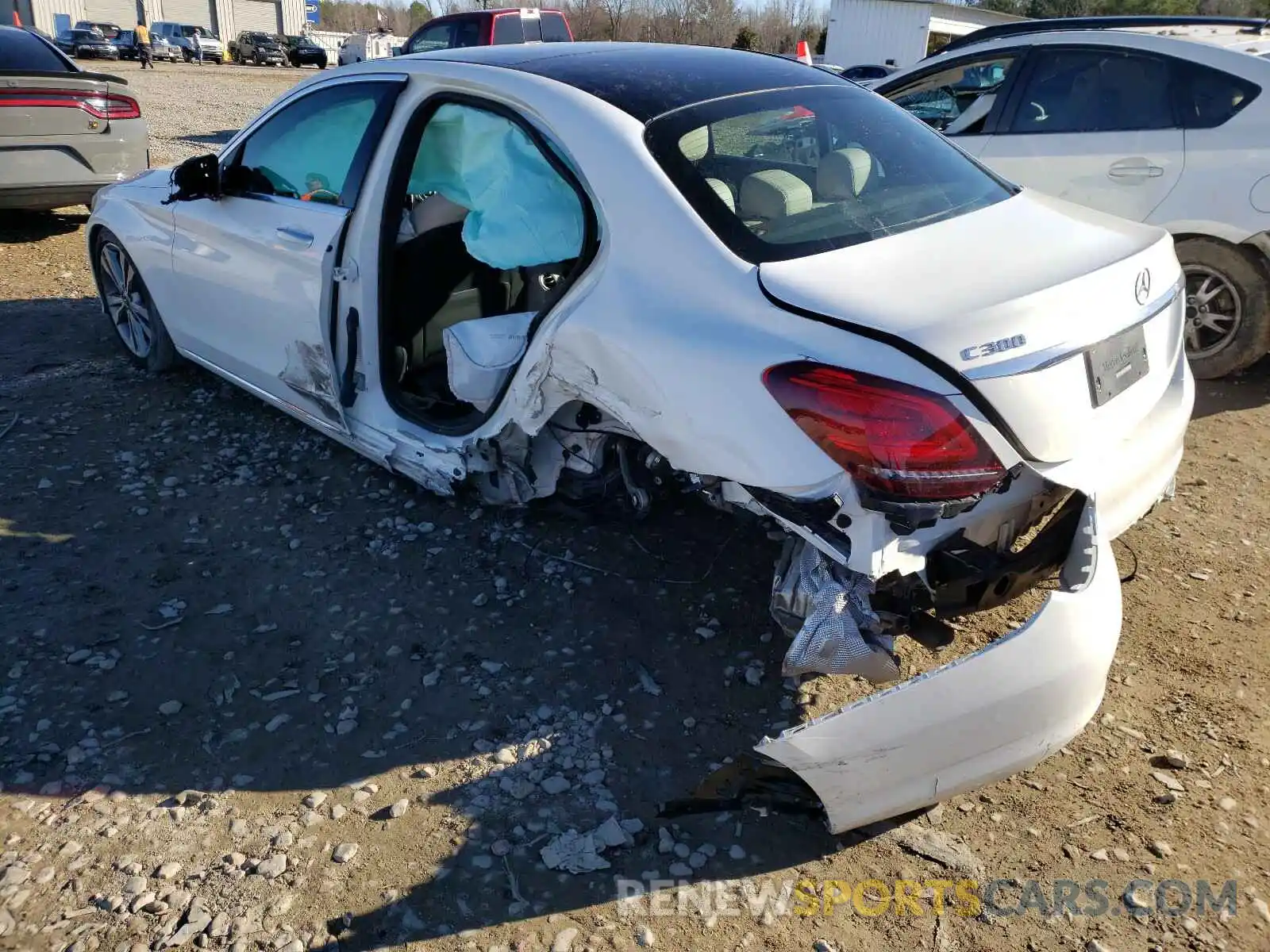 3 Photograph of a damaged car WDDWF8DB3LR558711 MERCEDES-BENZ C CLASS 2020