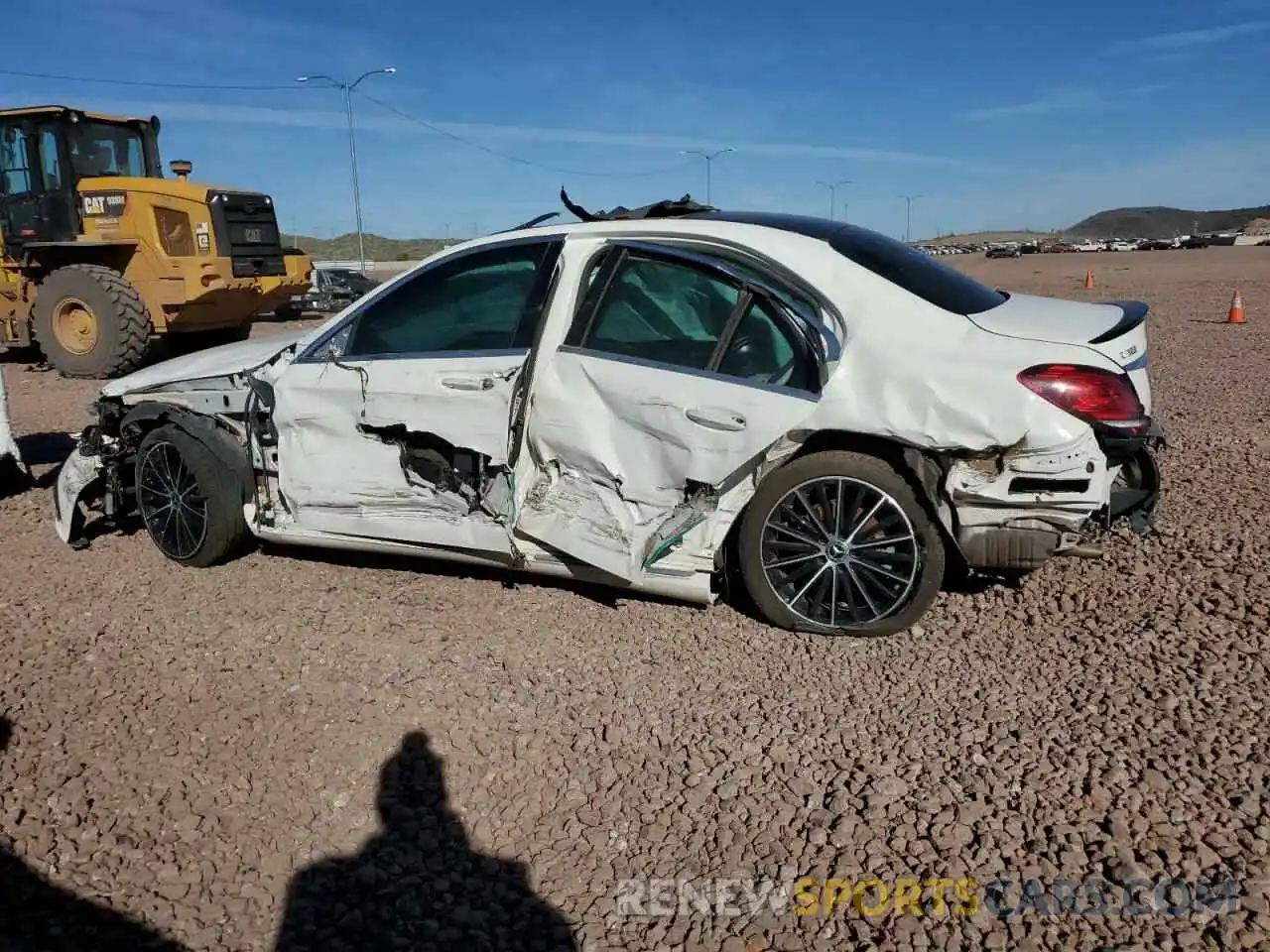 2 Photograph of a damaged car WDDWF8DB4LR557650 MERCEDES-BENZ C-CLASS 2020