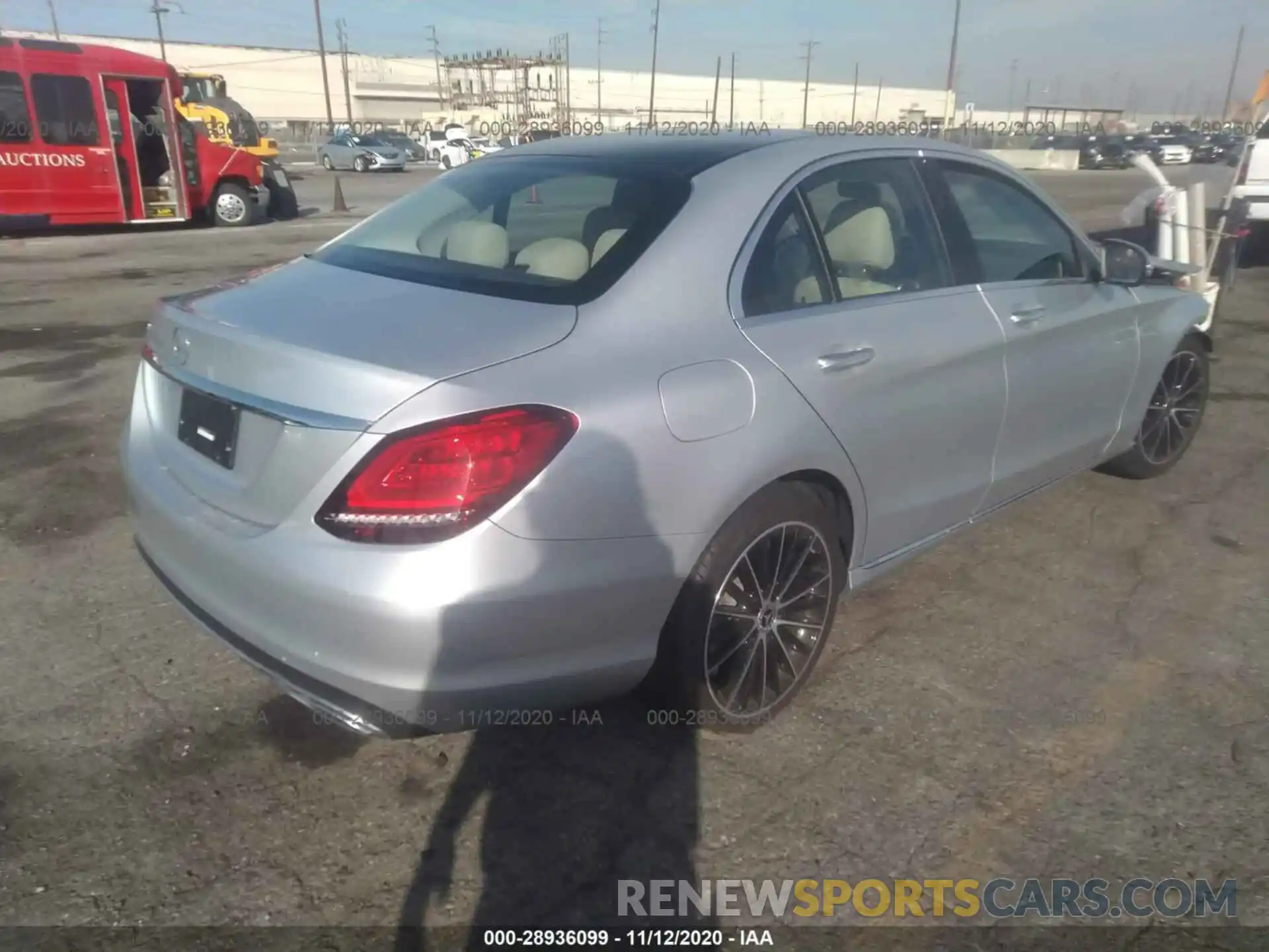 4 Photograph of a damaged car WDDWF8DB5LR525547 MERCEDES-BENZ C-CLASS 2020