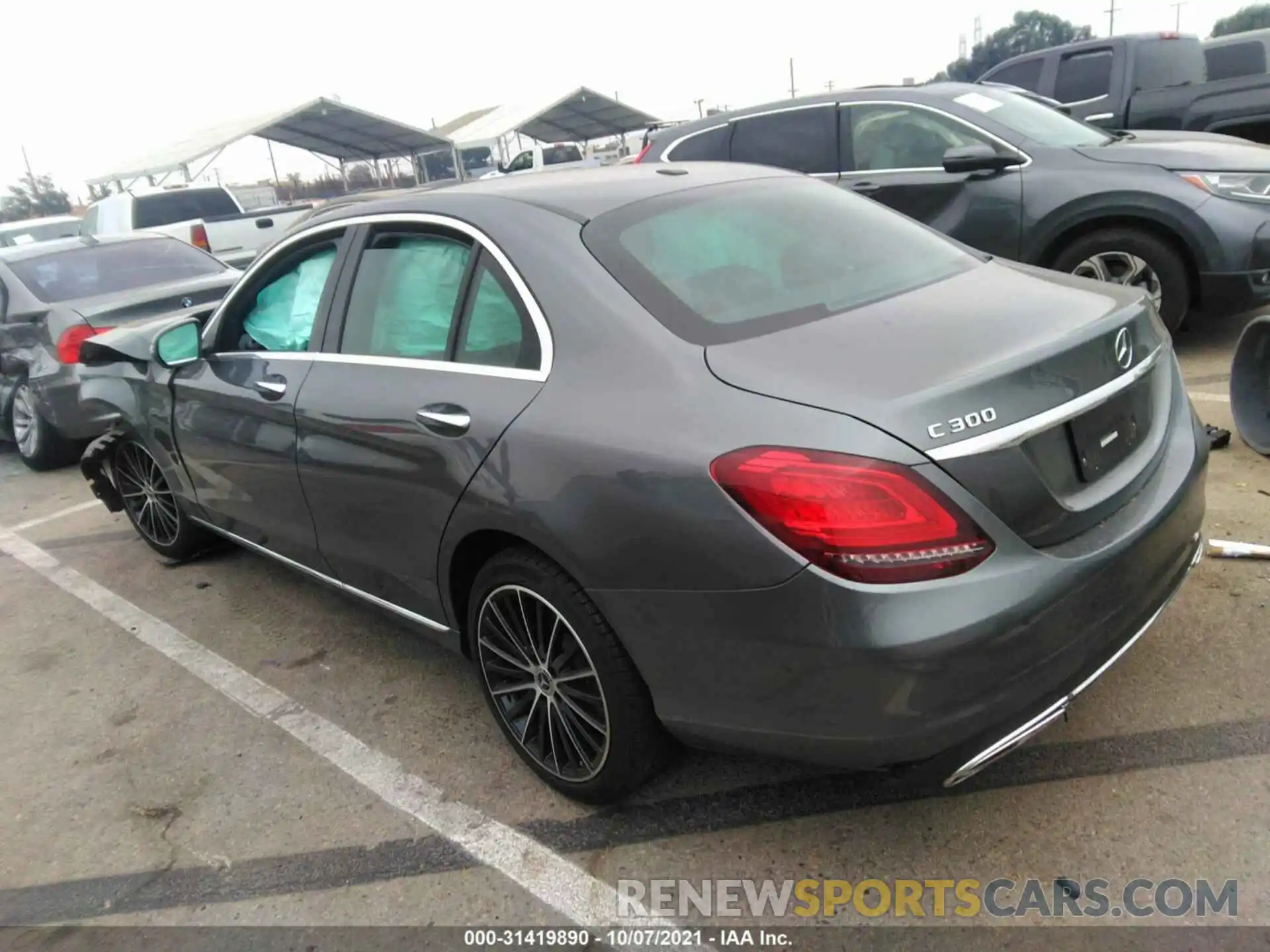 3 Photograph of a damaged car WDDWF8DB5LR532207 MERCEDES-BENZ C-CLASS 2020