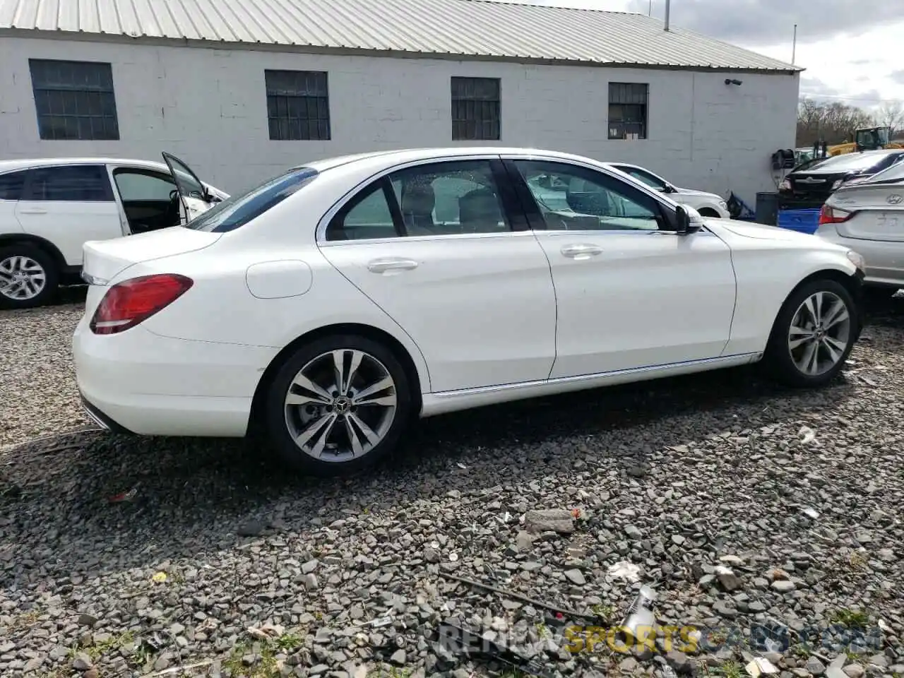 3 Photograph of a damaged car WDDWF8DB5LR550237 MERCEDES-BENZ C-CLASS 2020