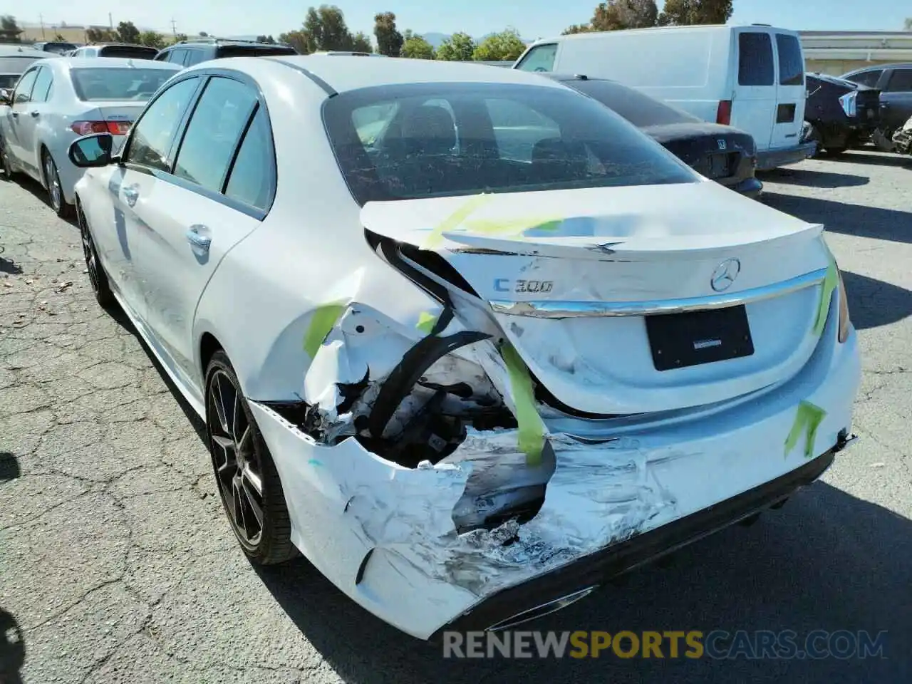 3 Photograph of a damaged car WDDWF8DB6LR551820 MERCEDES-BENZ C-CLASS 2020