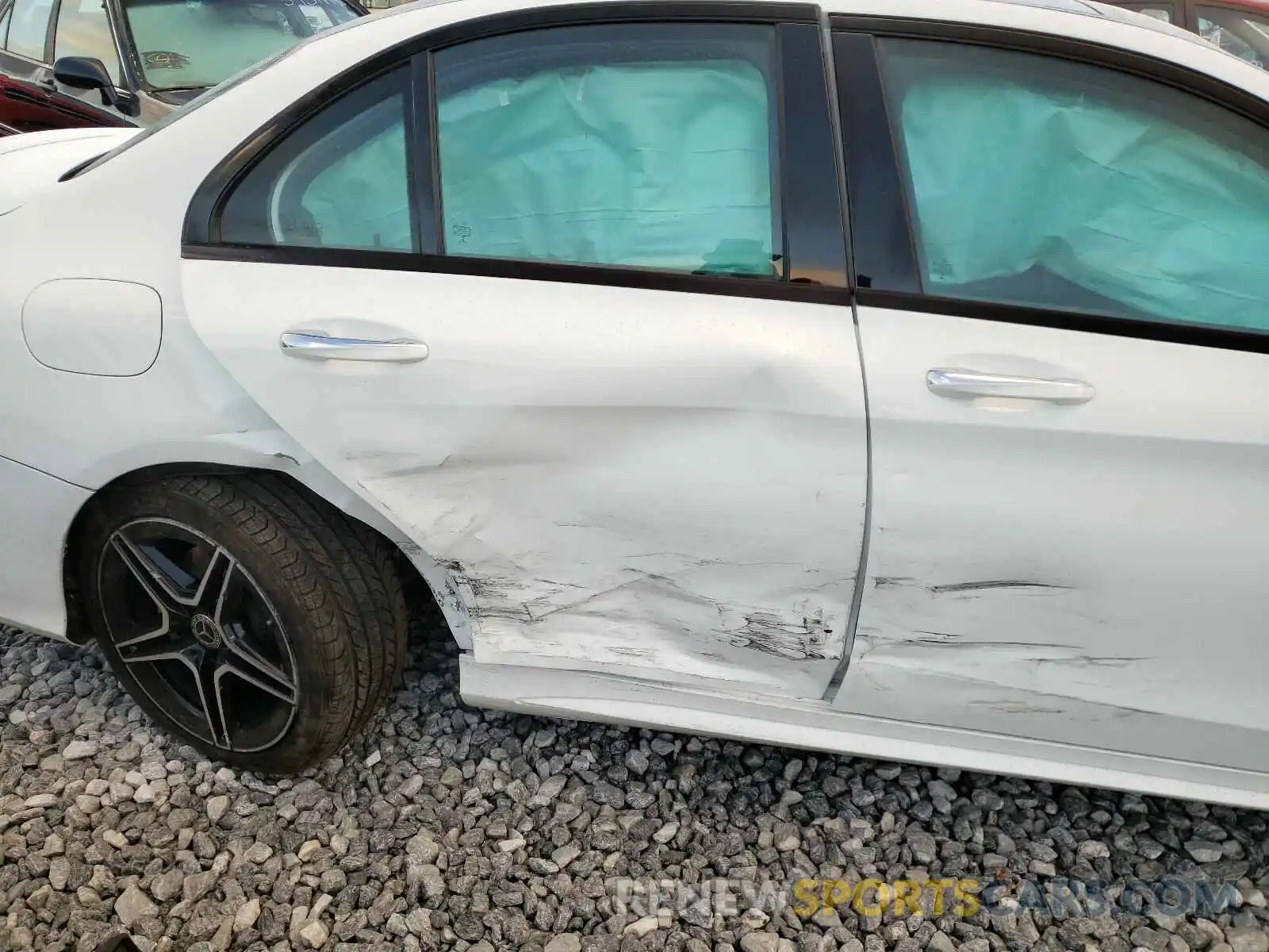 9 Фотография поврежденного автомобиля WDDWF8DB7LR526912 MERCEDES-BENZ C CLASS 2020