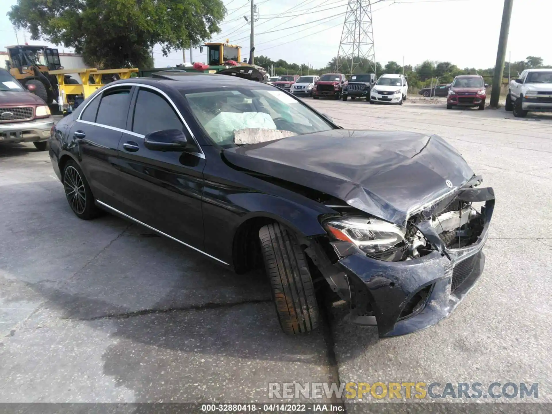 1 Photograph of a damaged car WDDWF8DB7LR530930 MERCEDES-BENZ C-CLASS 2020