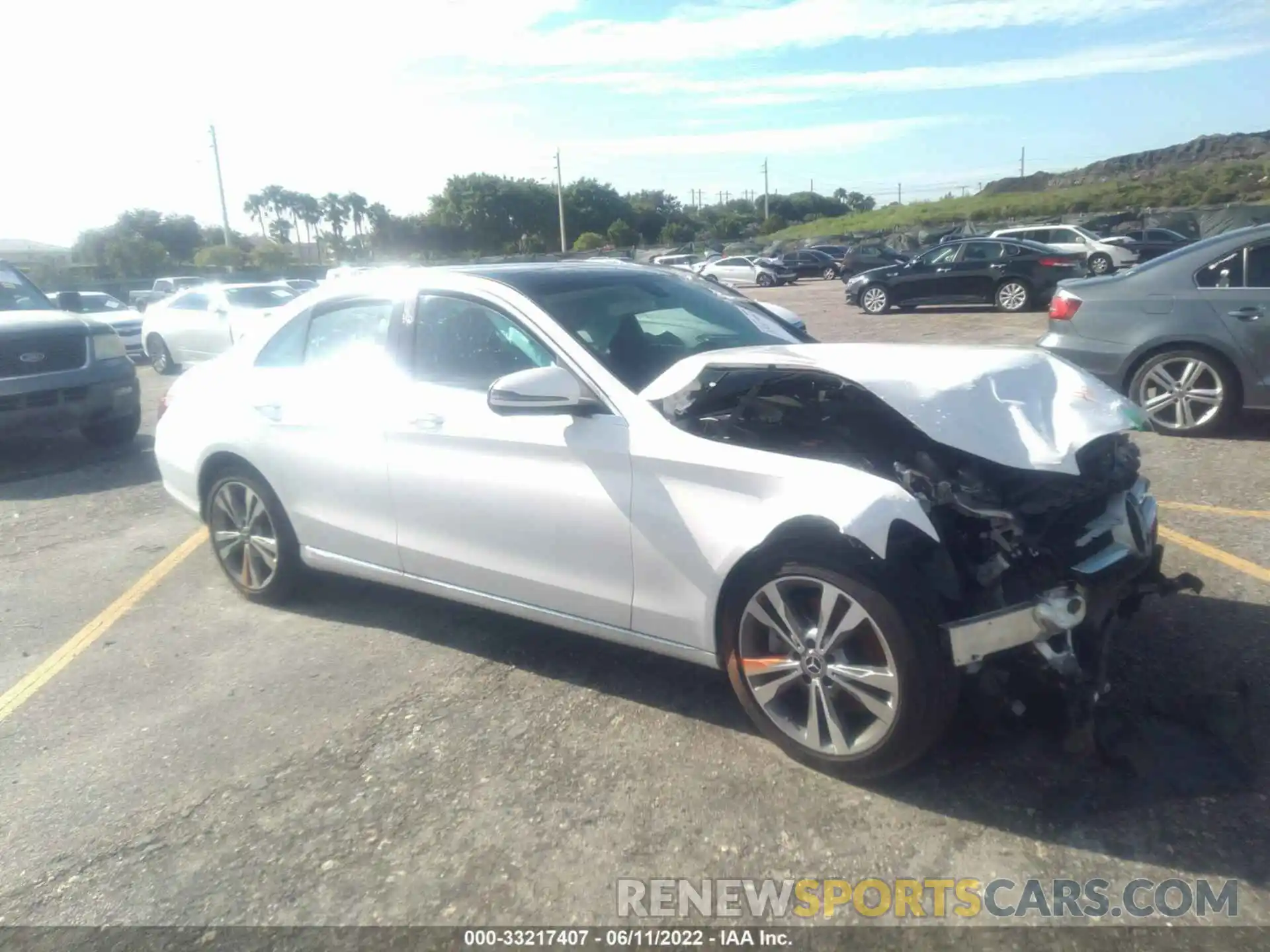 1 Photograph of a damaged car WDDWF8DB7LR548649 MERCEDES-BENZ C-CLASS 2020