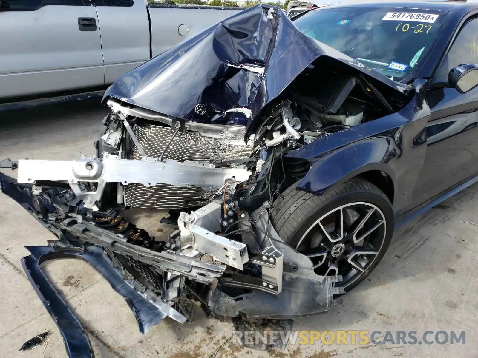 9 Photograph of a damaged car WDDWF8DB7LR560185 MERCEDES-BENZ C CLASS 2020