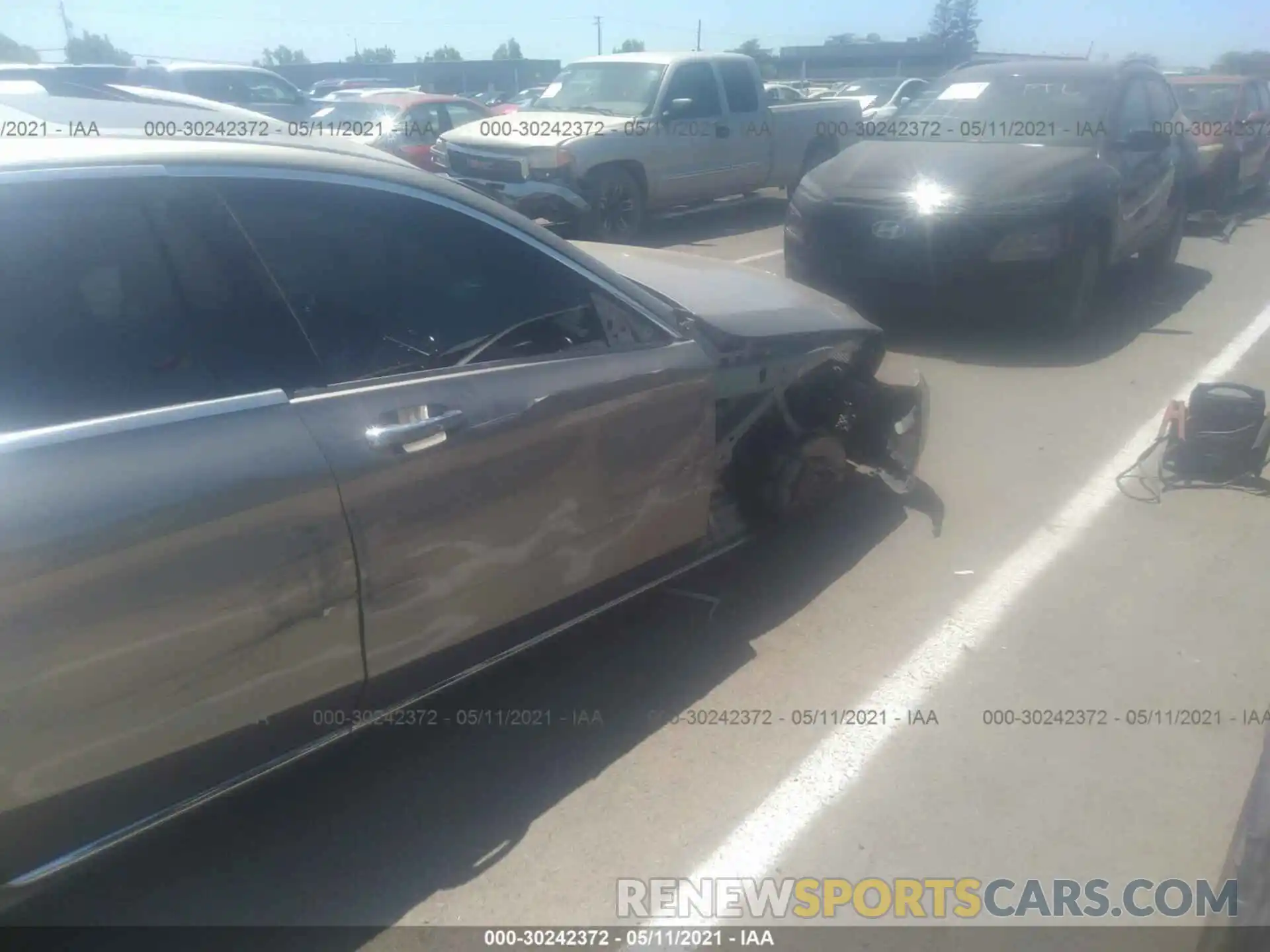 6 Photograph of a damaged car WDDWF8DB8LR561197 MERCEDES-BENZ C-CLASS 2020