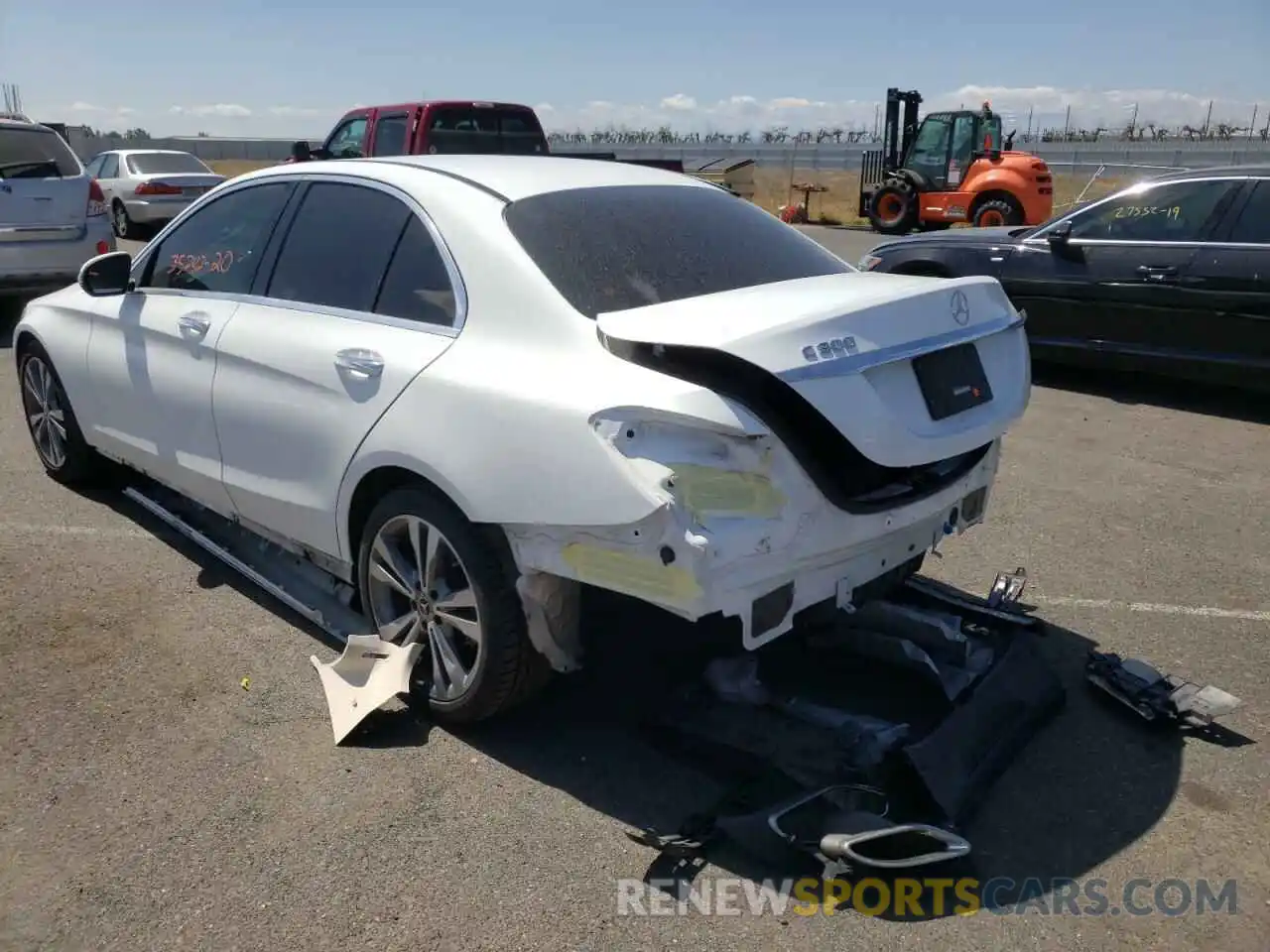 3 Photograph of a damaged car WDDWF8DB9LR564304 MERCEDES-BENZ C-CLASS 2020