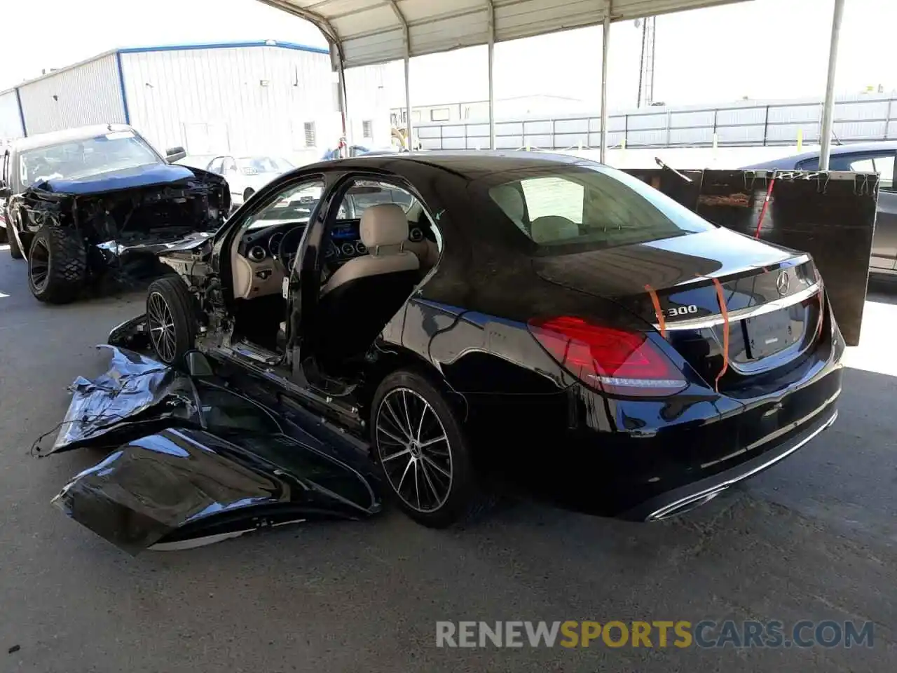 3 Photograph of a damaged car WDDWF8DBXLR548371 MERCEDES-BENZ C-CLASS 2020