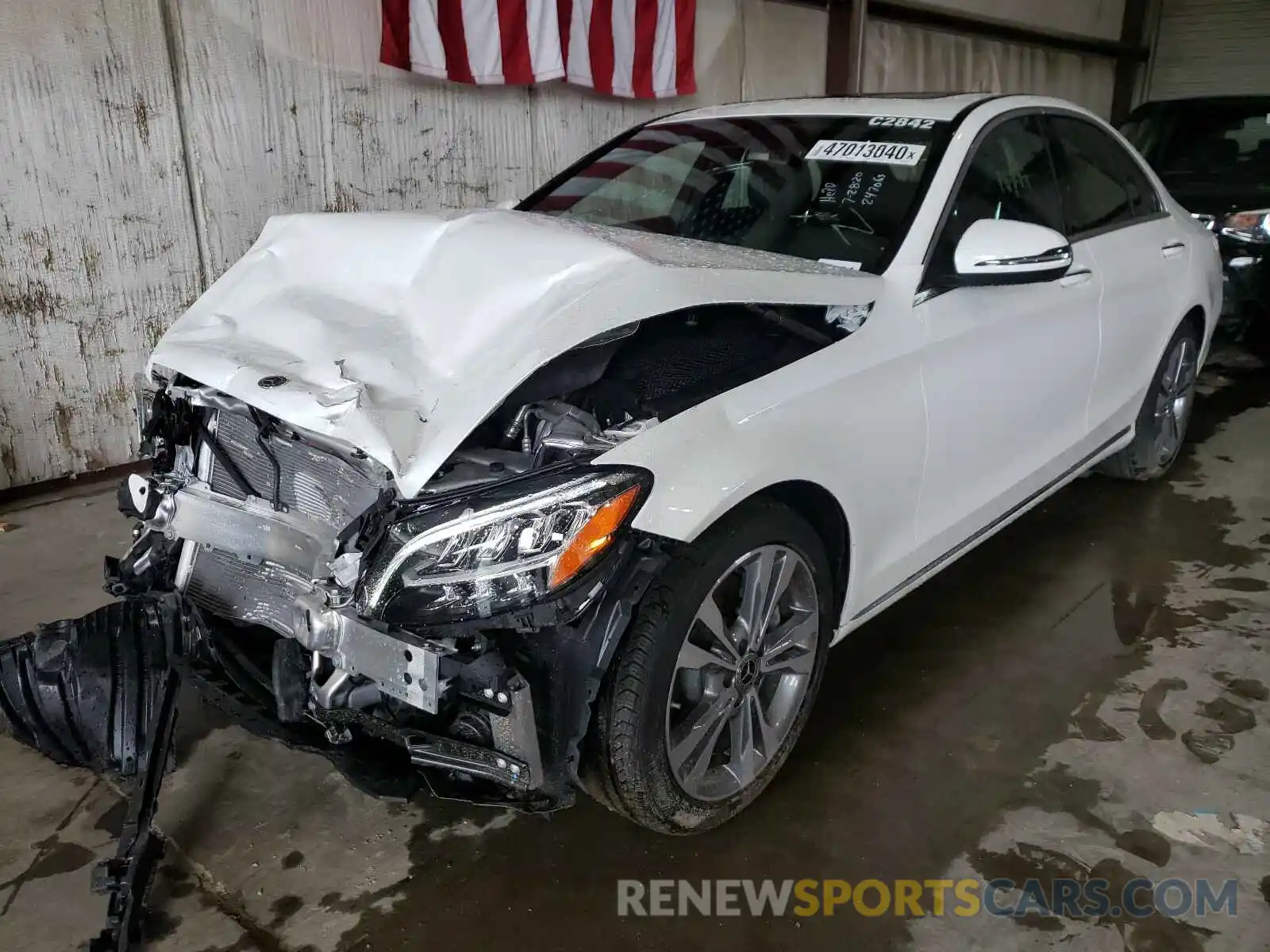 2 Photograph of a damaged car WDDWF8DBXLR552470 MERCEDES-BENZ C CLASS 2020