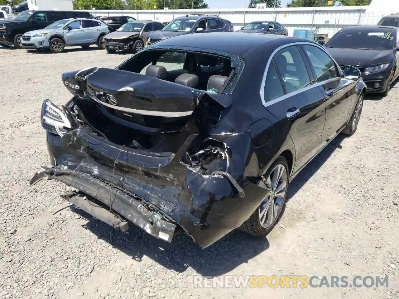 4 Photograph of a damaged car WDDWF8DBXLR552534 MERCEDES-BENZ C-CLASS 2020