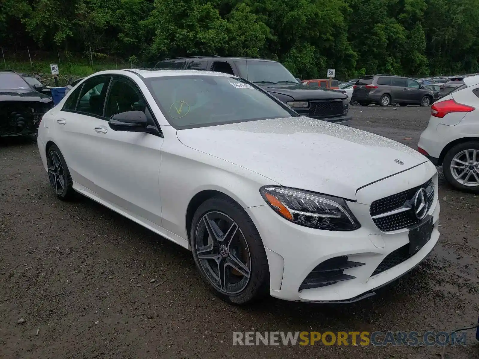 1 Photograph of a damaged car WDDWF8EB0LR526846 MERCEDES-BENZ C-CLASS 2020