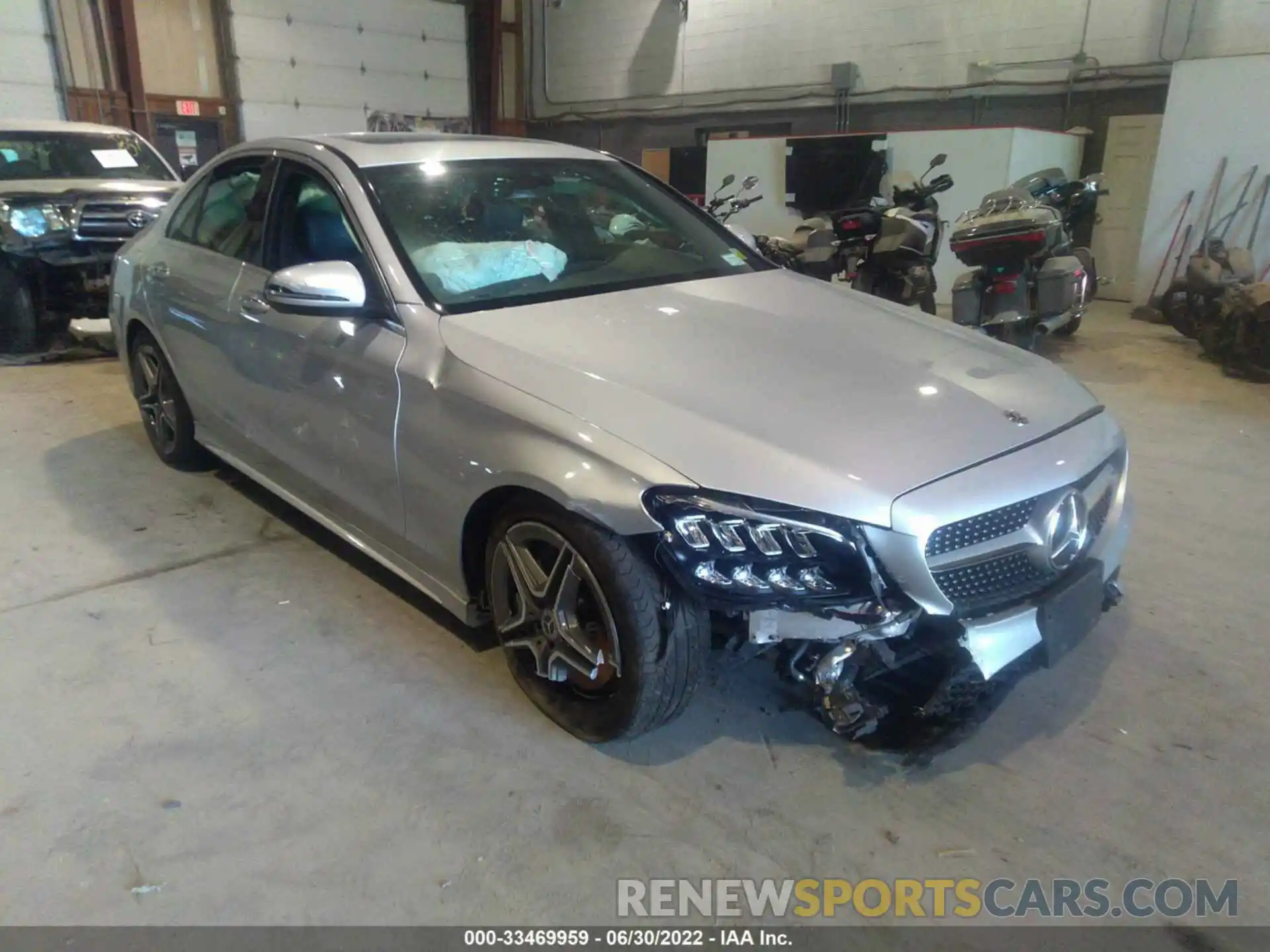 1 Photograph of a damaged car WDDWF8EB0LR526877 MERCEDES-BENZ C-CLASS 2020