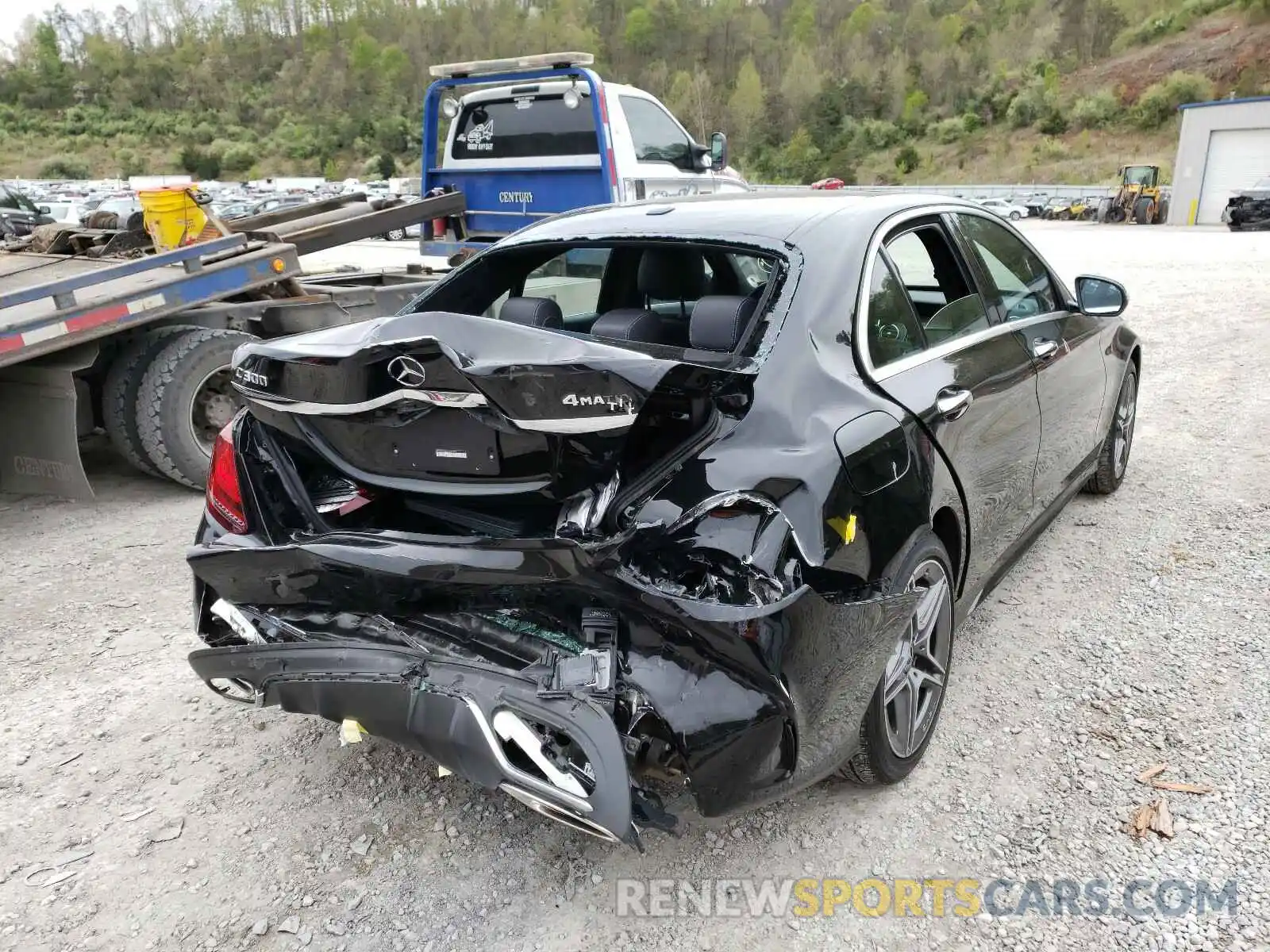 4 Photograph of a damaged car WDDWF8EB0LR536423 MERCEDES-BENZ C CLASS 2020