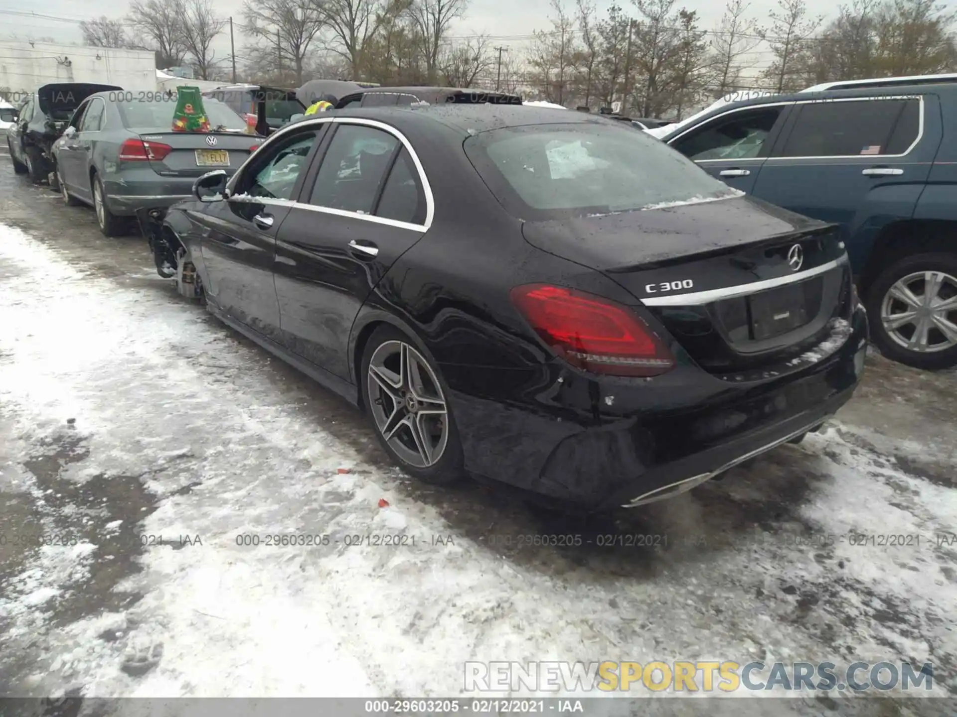 3 Photograph of a damaged car WDDWF8EB0LR546692 MERCEDES-BENZ C-CLASS 2020