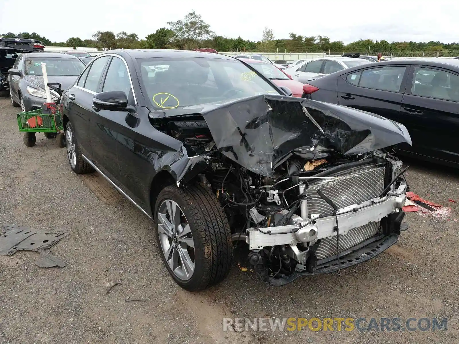 1 Photograph of a damaged car WDDWF8EB0LR550838 MERCEDES-BENZ C CLASS 2020