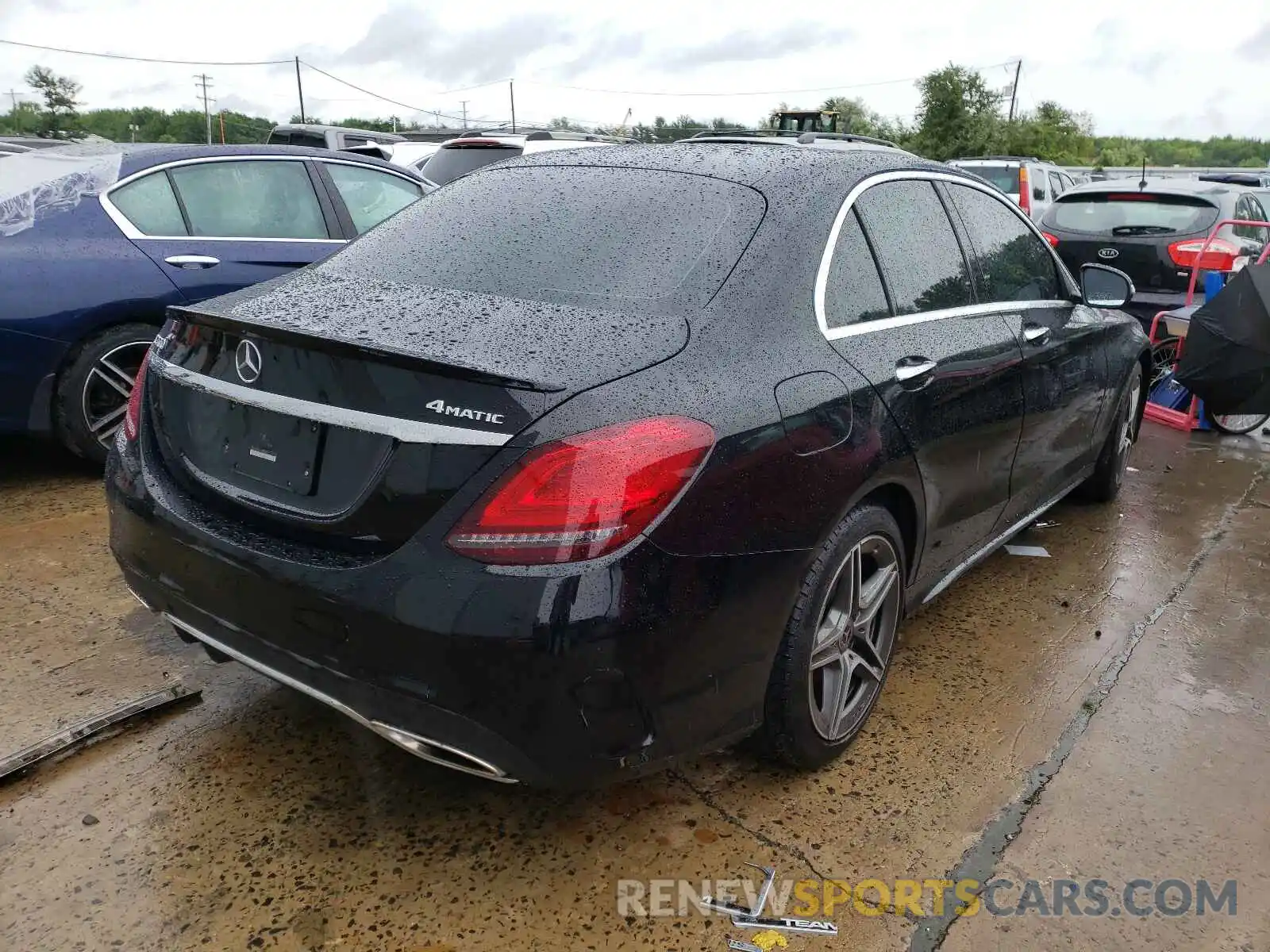 4 Photograph of a damaged car WDDWF8EB1LR553442 MERCEDES-BENZ C-CLASS 2020