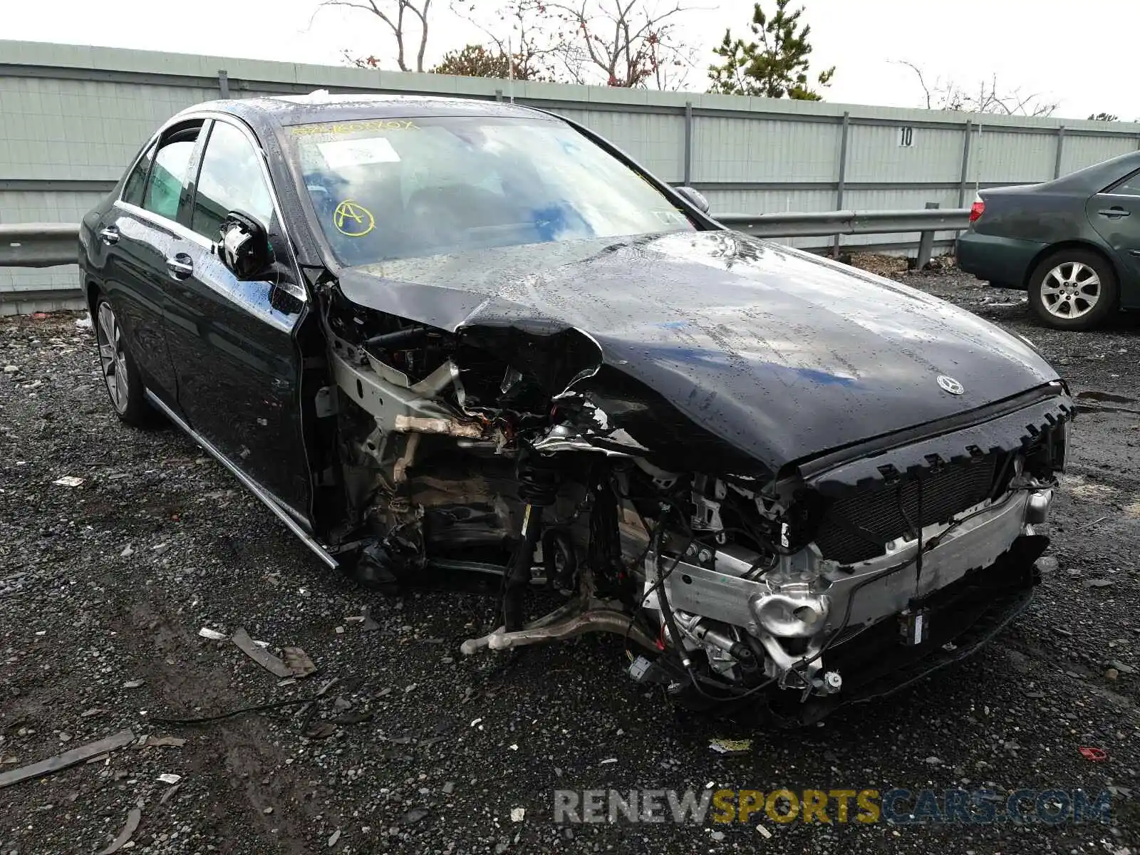 1 Фотография поврежденного автомобиля WDDWF8EB2LR525732 MERCEDES-BENZ C CLASS 2020
