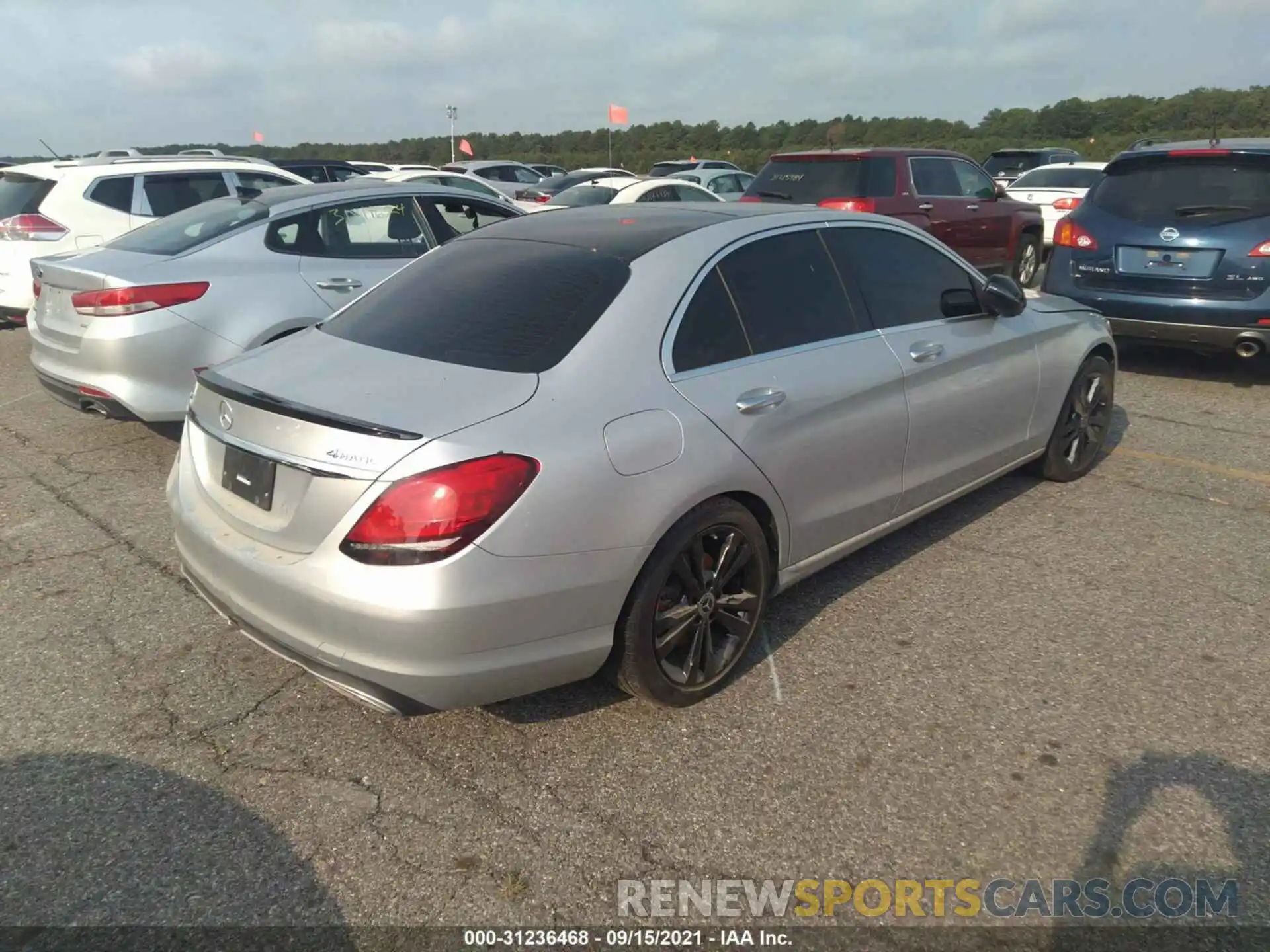 4 Photograph of a damaged car WDDWF8EB2LR542045 MERCEDES-BENZ C-CLASS 2020