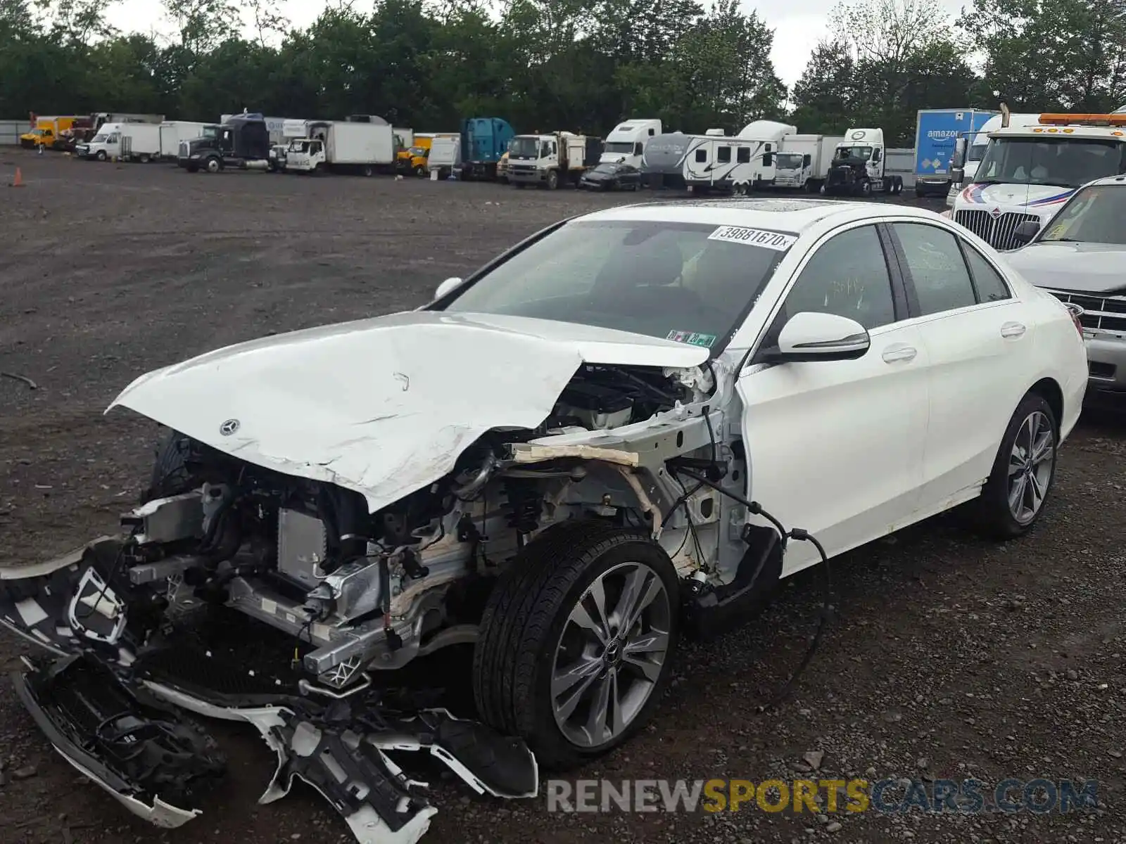 2 Photograph of a damaged car WDDWF8EB3LR526923 MERCEDES-BENZ C CLASS 2020