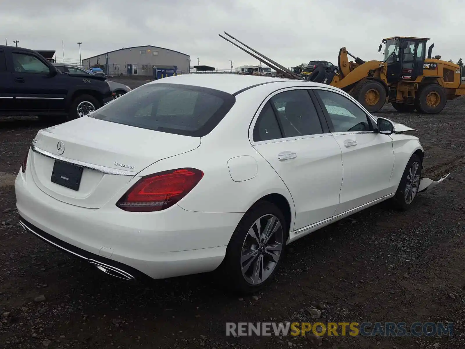 4 Photograph of a damaged car WDDWF8EB3LR526923 MERCEDES-BENZ C CLASS 2020