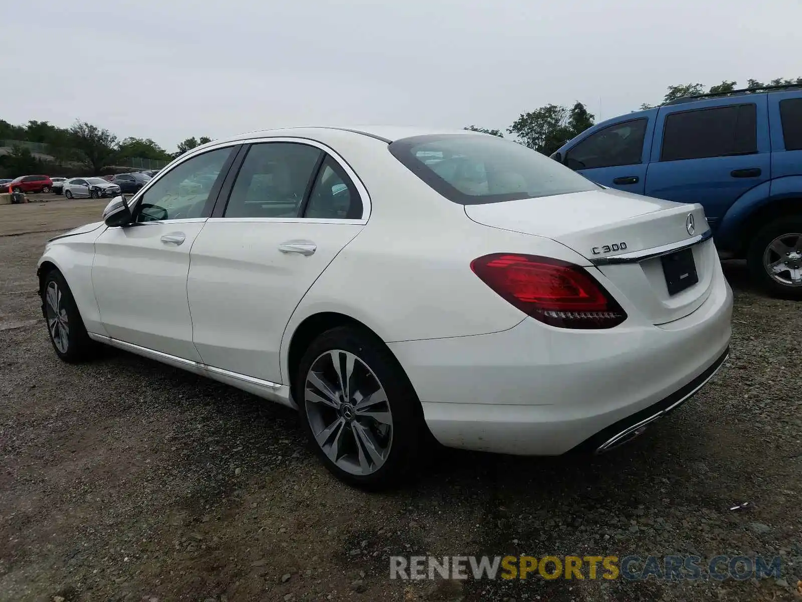 3 Photograph of a damaged car WDDWF8EB3LR527456 MERCEDES-BENZ C CLASS 2020