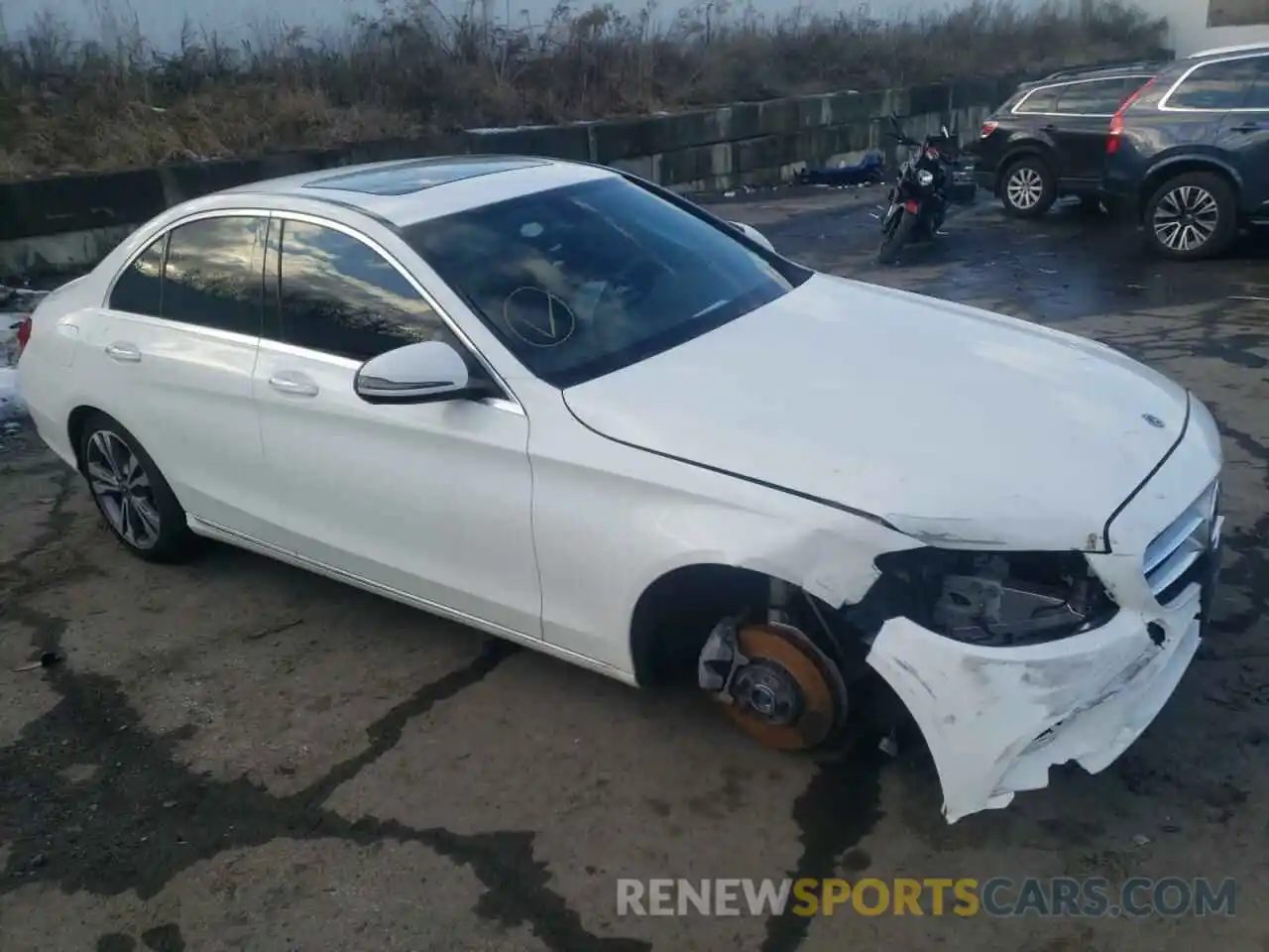 1 Photograph of a damaged car WDDWF8EB4LR541415 MERCEDES-BENZ C-CLASS 2020