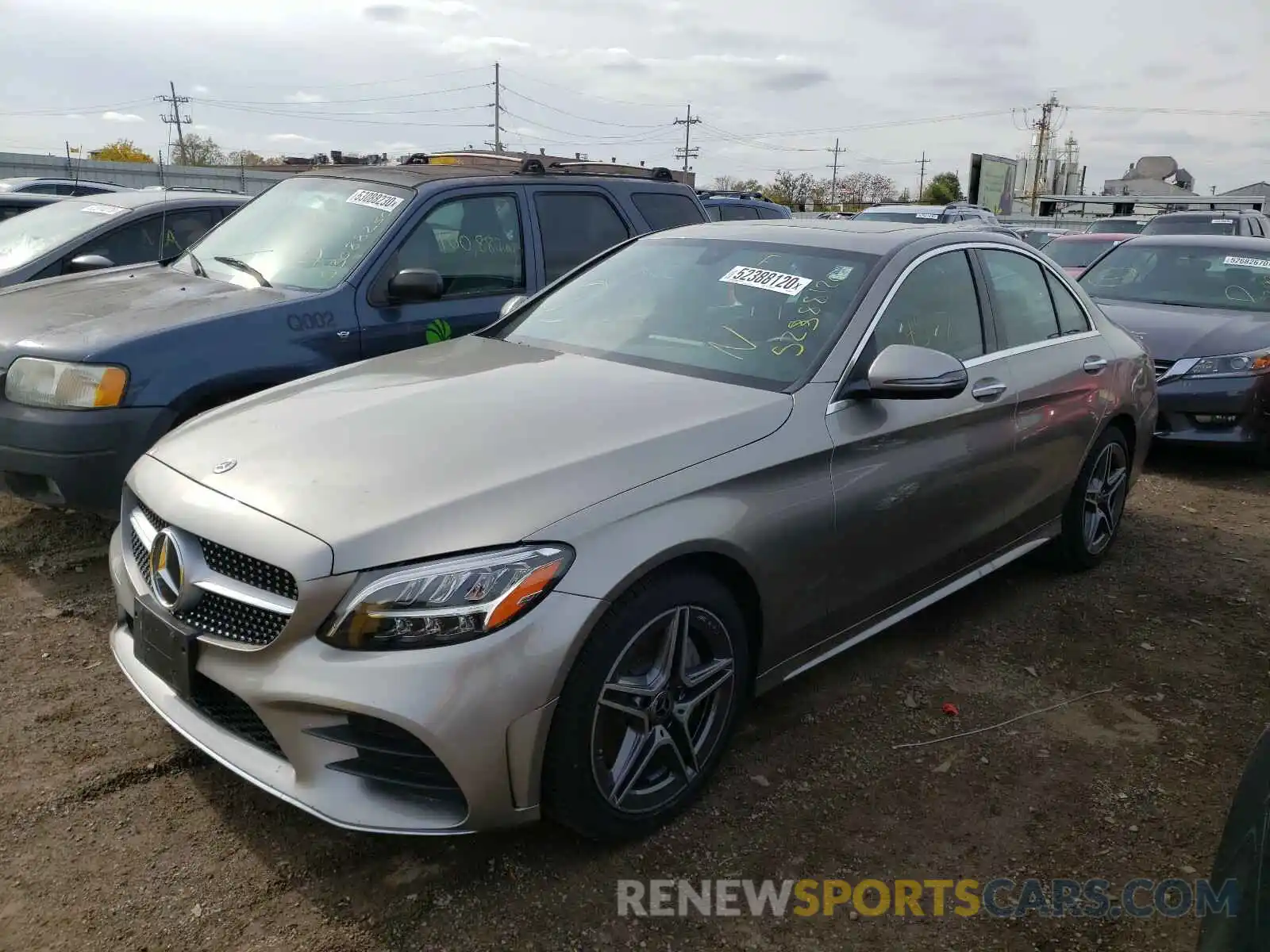 2 Photograph of a damaged car WDDWF8EB4LR563429 MERCEDES-BENZ C CLASS 2020