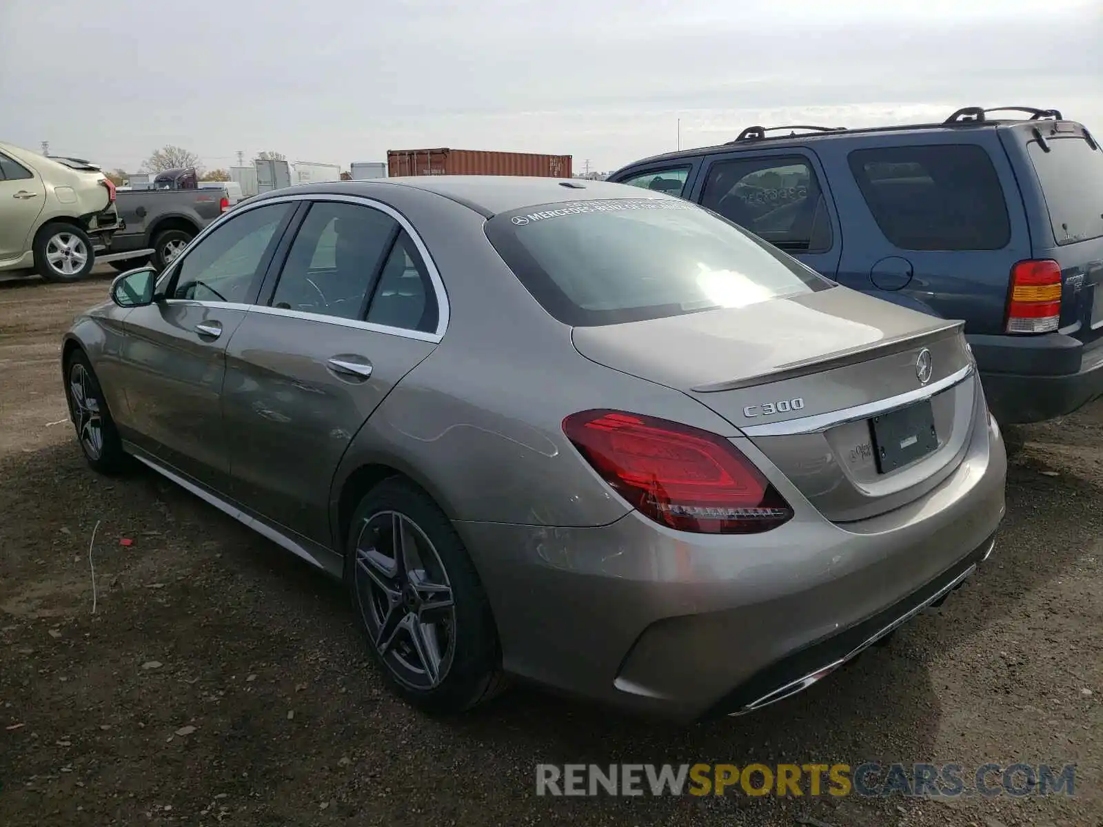 3 Photograph of a damaged car WDDWF8EB4LR563429 MERCEDES-BENZ C CLASS 2020