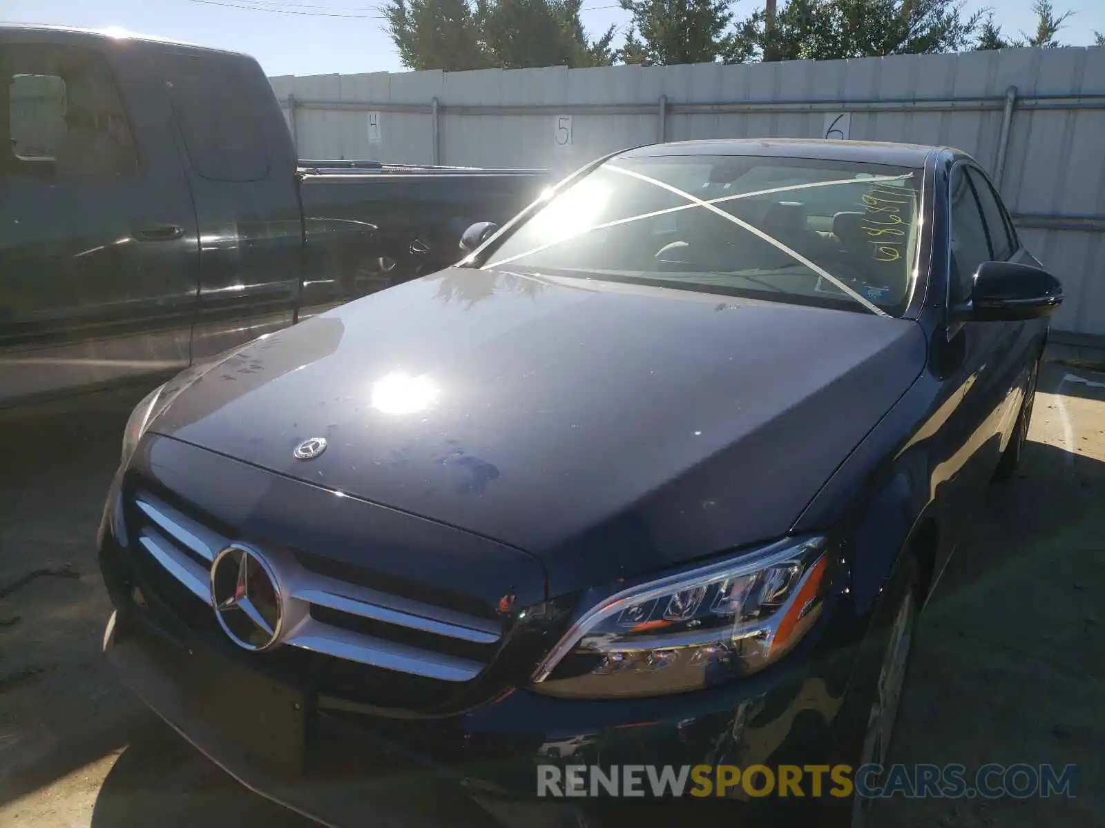 2 Photograph of a damaged car WDDWF8EB5LR539575 MERCEDES-BENZ C-CLASS 2020