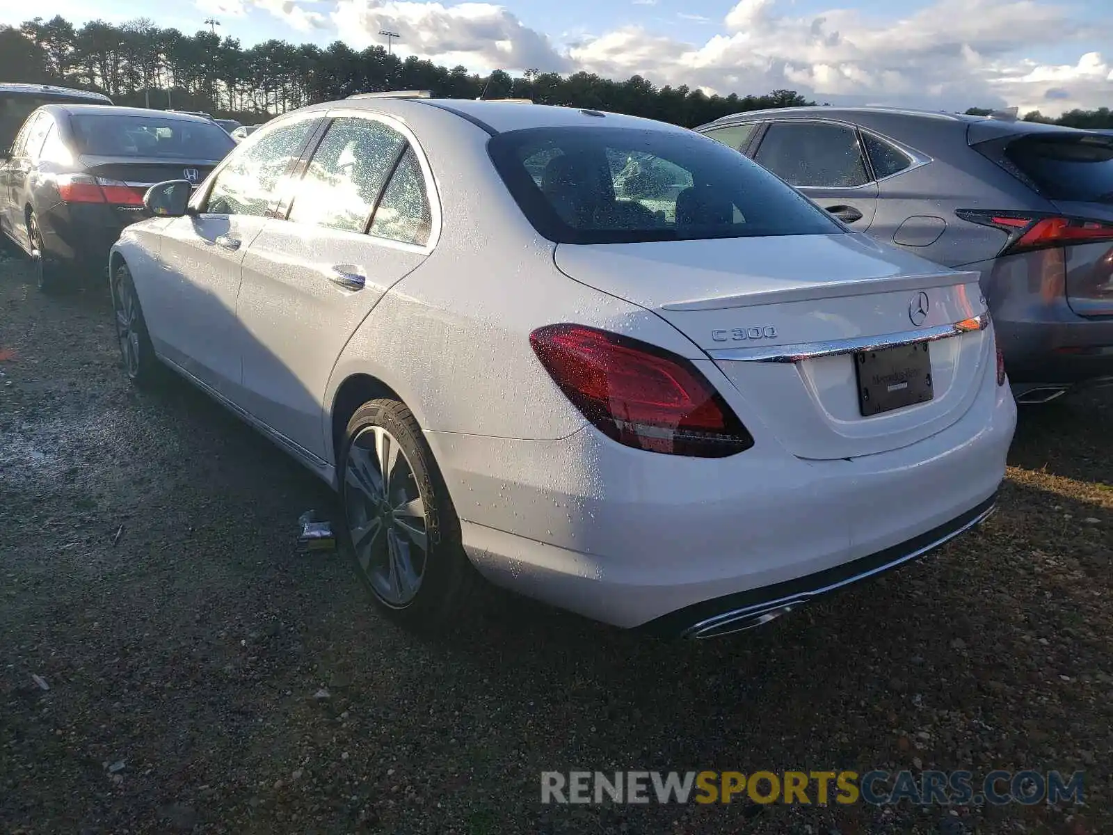 3 Photograph of a damaged car WDDWF8EB5LR545439 MERCEDES-BENZ C-CLASS 2020