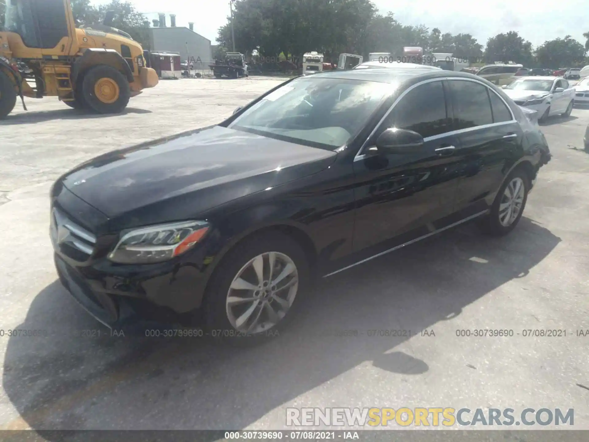 2 Photograph of a damaged car WDDWF8EB5LR558935 MERCEDES-BENZ C-CLASS 2020