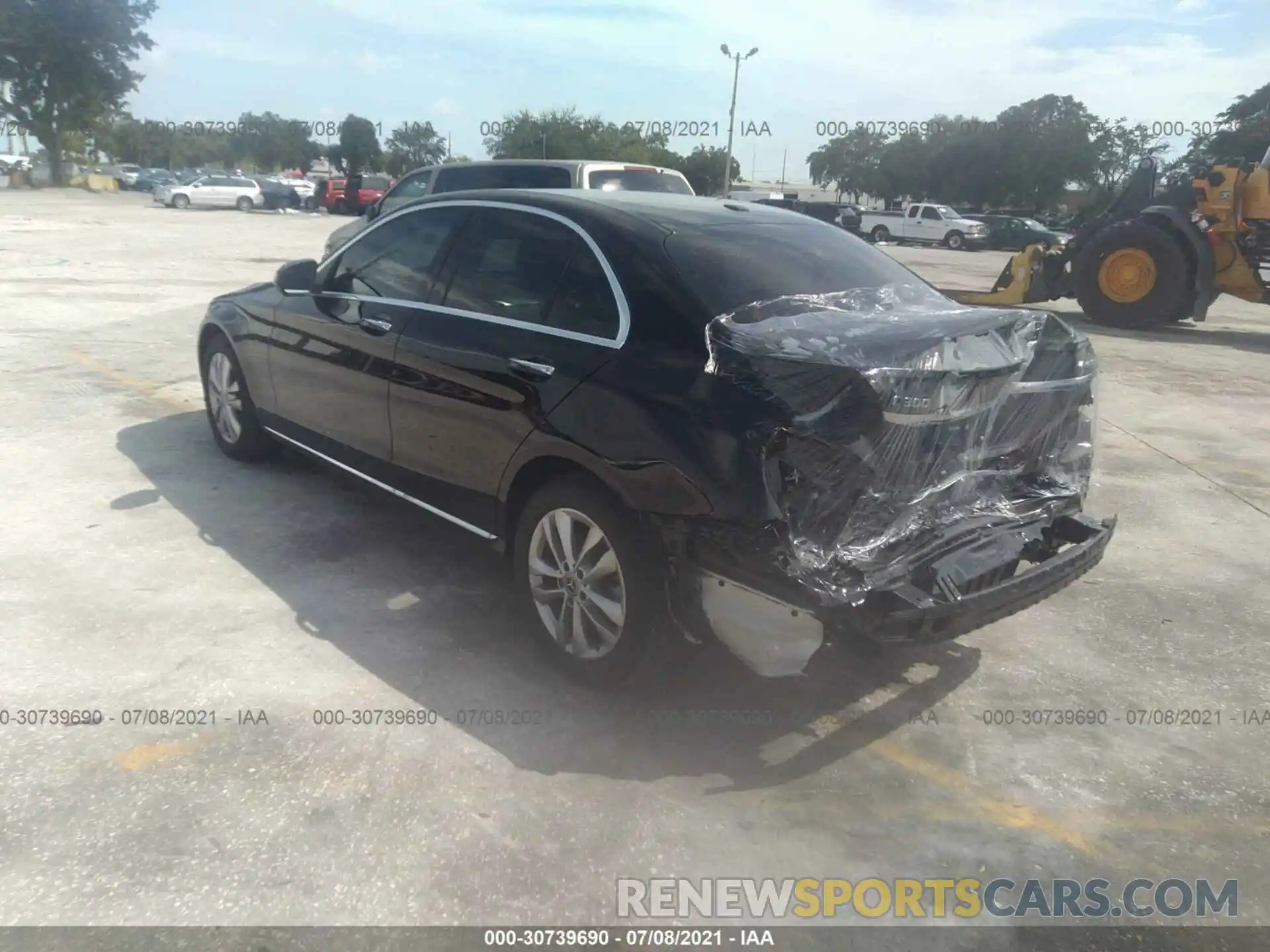 3 Photograph of a damaged car WDDWF8EB5LR558935 MERCEDES-BENZ C-CLASS 2020