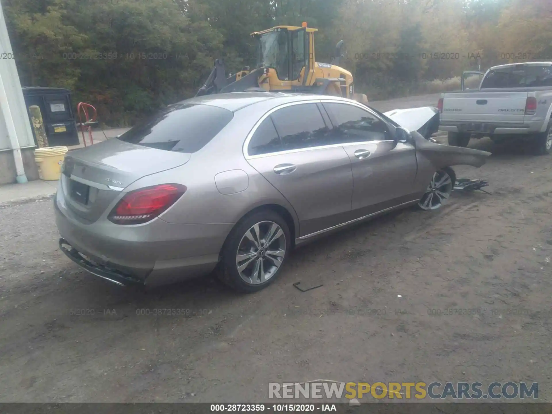 4 Photograph of a damaged car WDDWF8EB6LR533932 MERCEDES-BENZ C-CLASS 2020