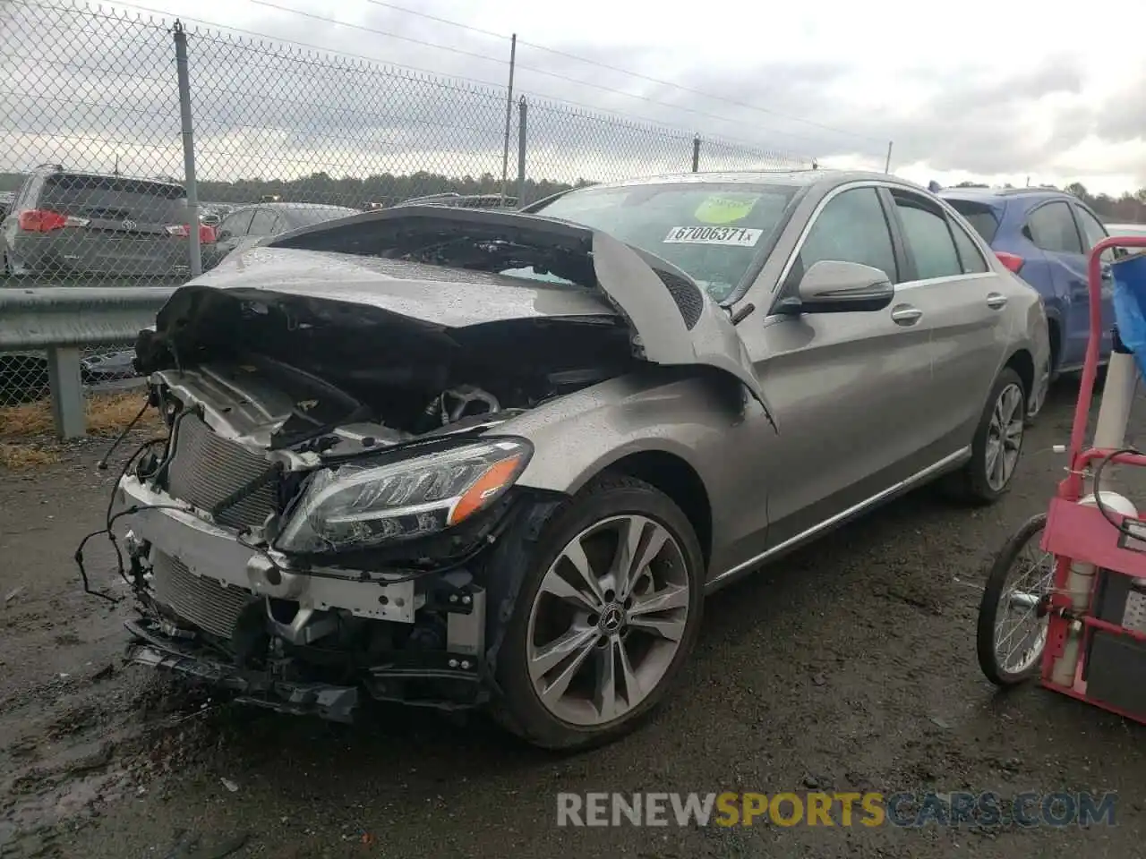 2 Photograph of a damaged car WDDWF8EB6LR537429 MERCEDES-BENZ C-CLASS 2020