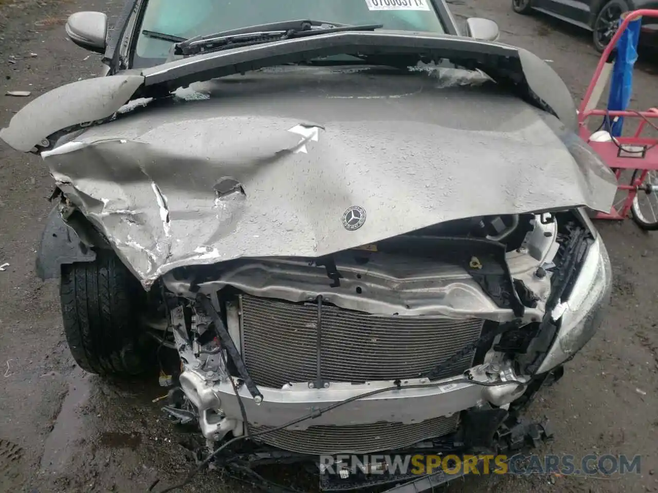 9 Photograph of a damaged car WDDWF8EB6LR537429 MERCEDES-BENZ C-CLASS 2020