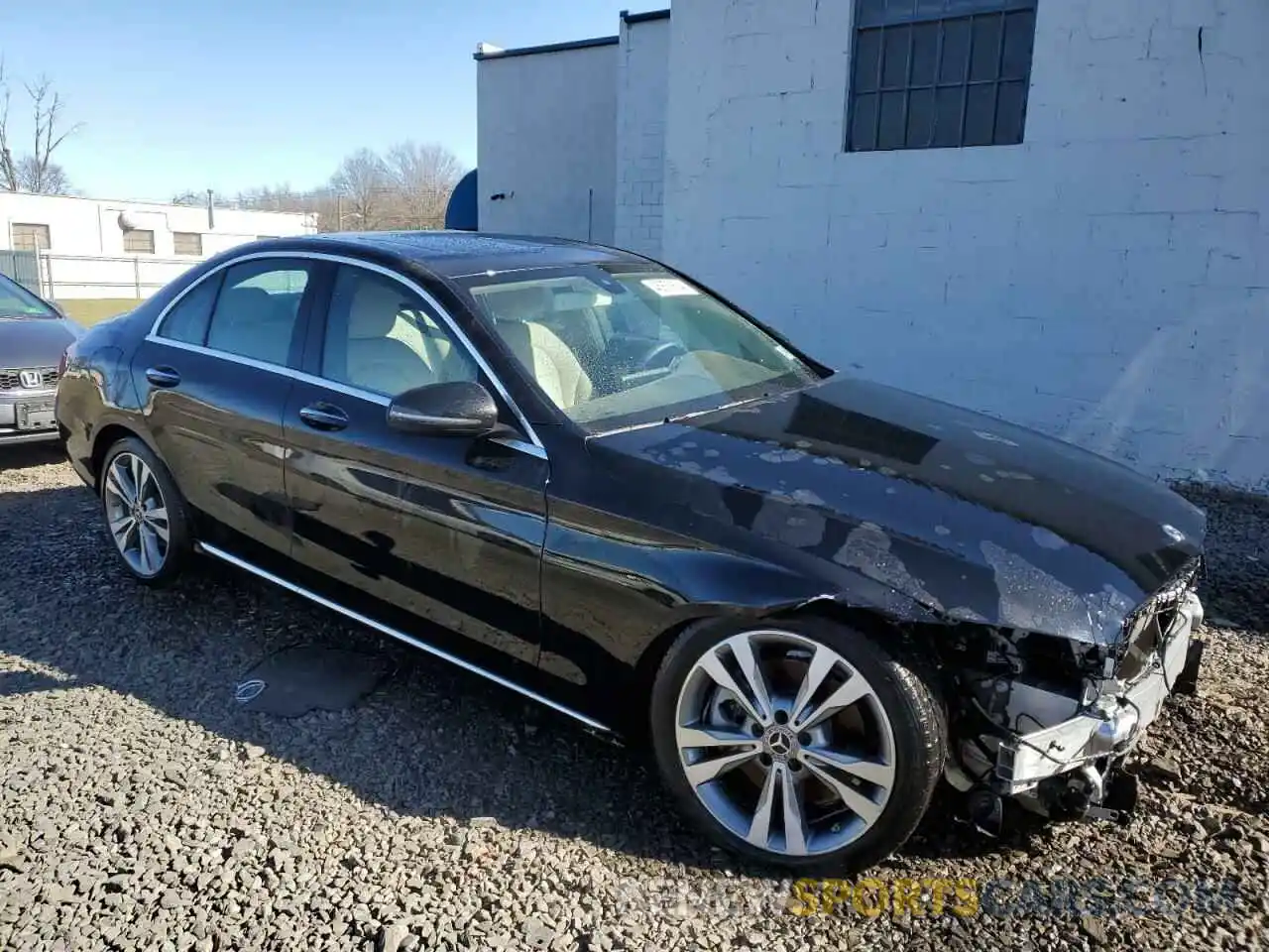 4 Photograph of a damaged car WDDWF8EB7LR533048 MERCEDES-BENZ C-CLASS 2020