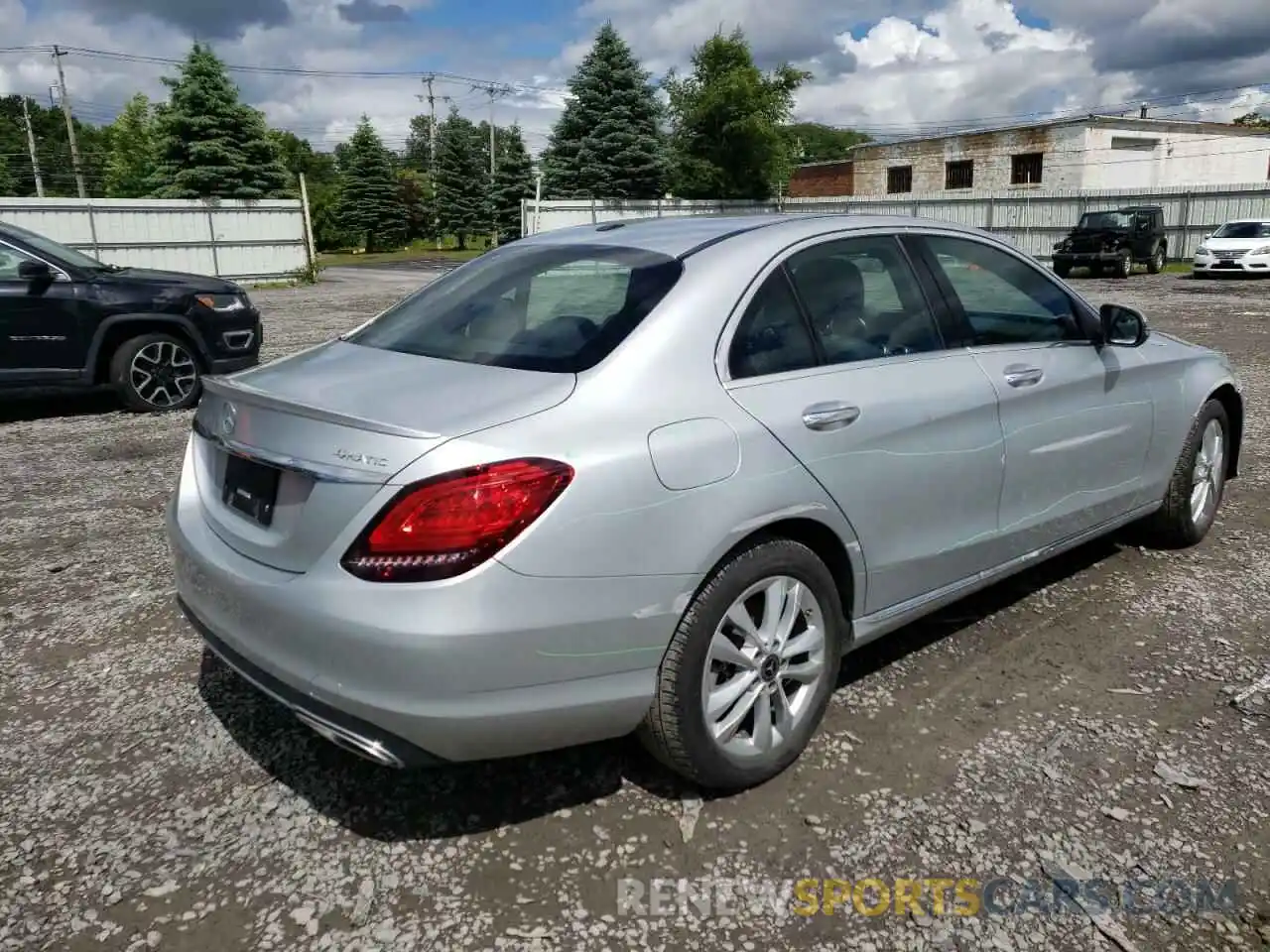 4 Photograph of a damaged car WDDWF8EB9LR525601 MERCEDES-BENZ C-CLASS 2020