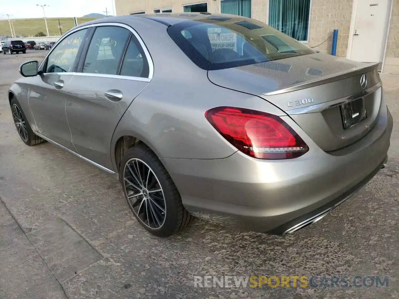 3 Photograph of a damaged car WDDWF8EB9LR546996 MERCEDES-BENZ C-CLASS 2020