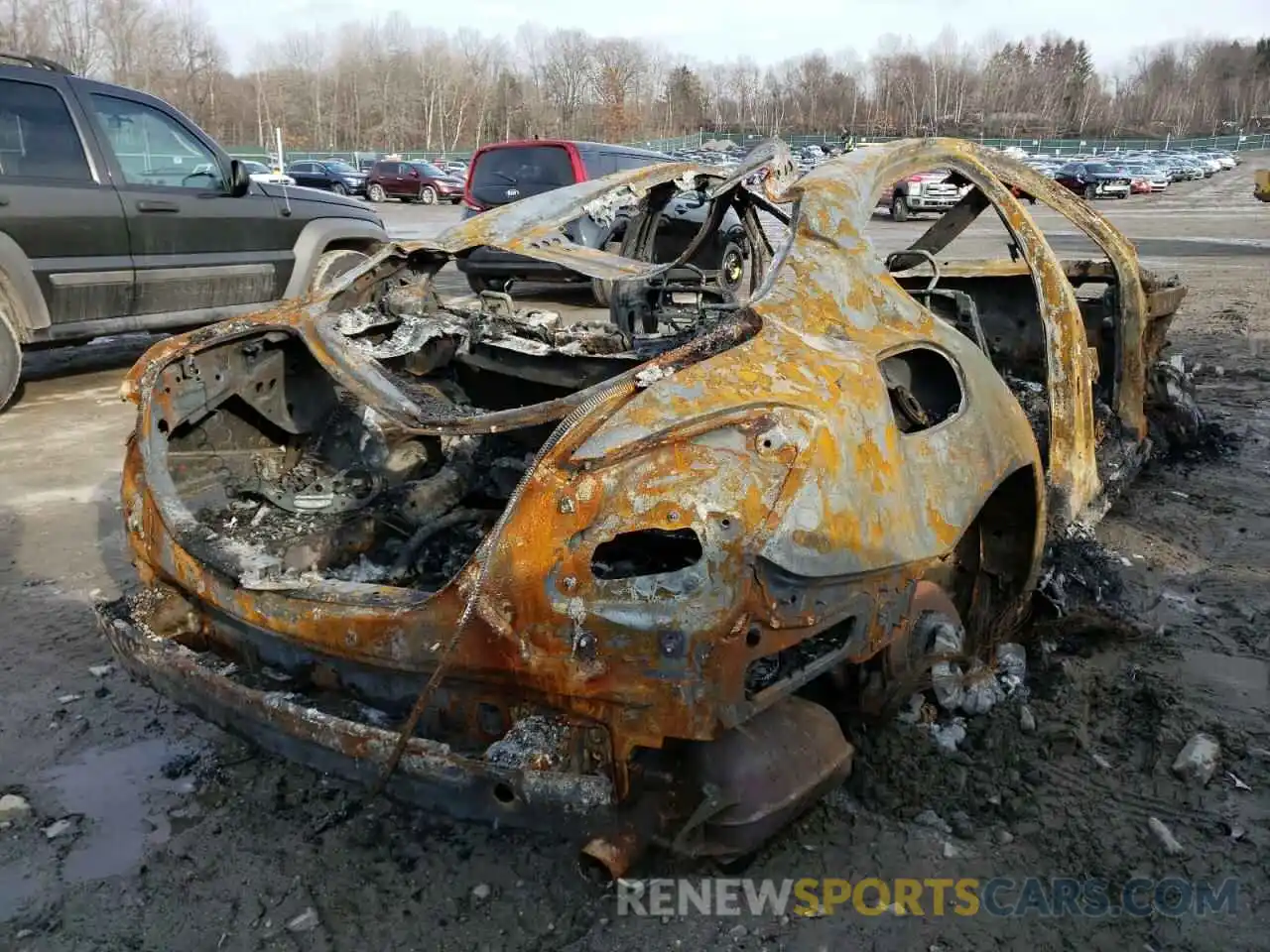 4 Photograph of a damaged car WDDWF8EBXLR549082 MERCEDES-BENZ C-CLASS 2020