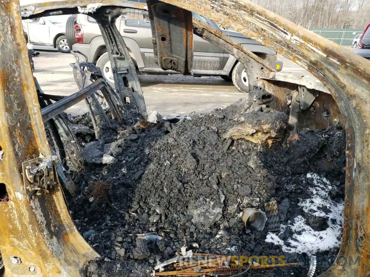 5 Photograph of a damaged car WDDWF8EBXLR549082 MERCEDES-BENZ C-CLASS 2020