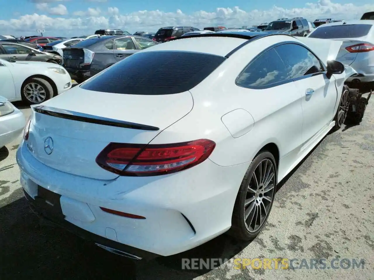 4 Photograph of a damaged car WDDWJ8DBXLF958717 MERCEDES-BENZ C-CLASS 2020