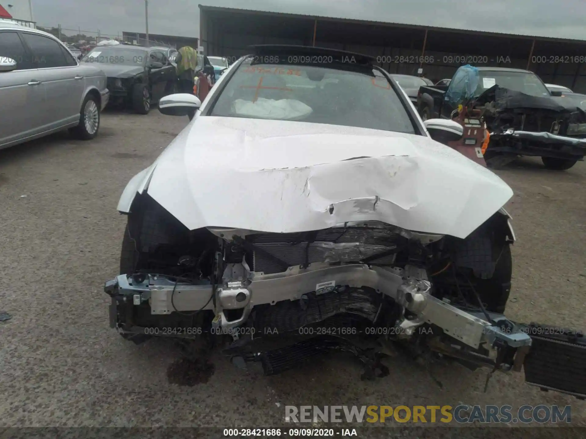 6 Photograph of a damaged car WDDWJ8GB0LF960648 MERCEDES-BENZ C-CLASS 2020