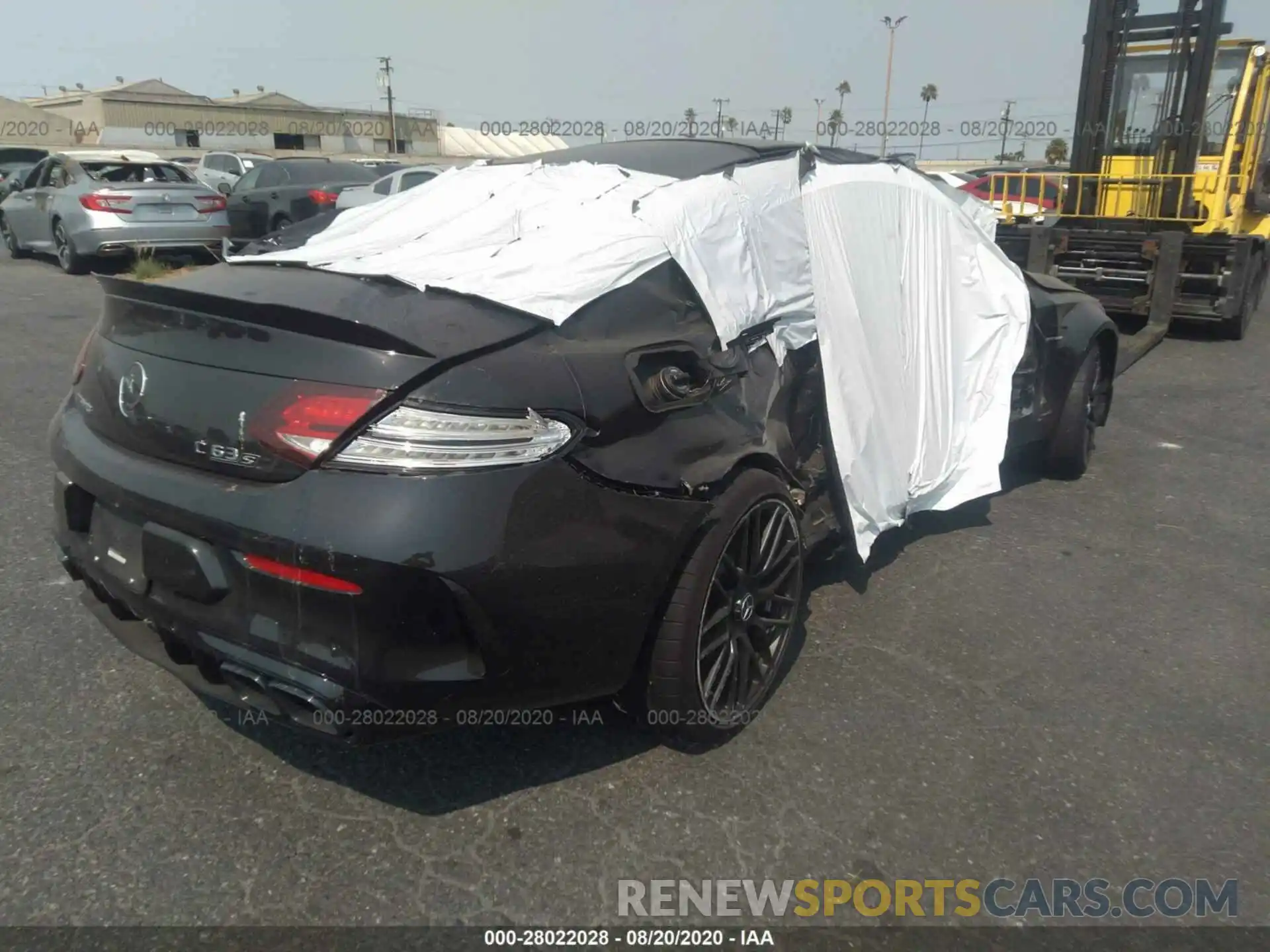 4 Photograph of a damaged car WDDWJ8HB2LF952923 MERCEDES-BENZ C-CLASS 2020