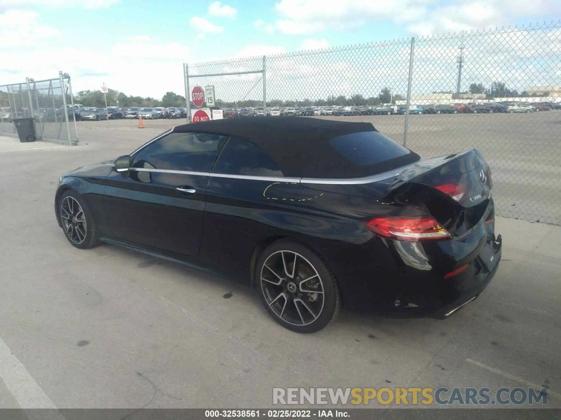 3 Photograph of a damaged car WDDWK8DB1LF942886 MERCEDES-BENZ C-CLASS 2020