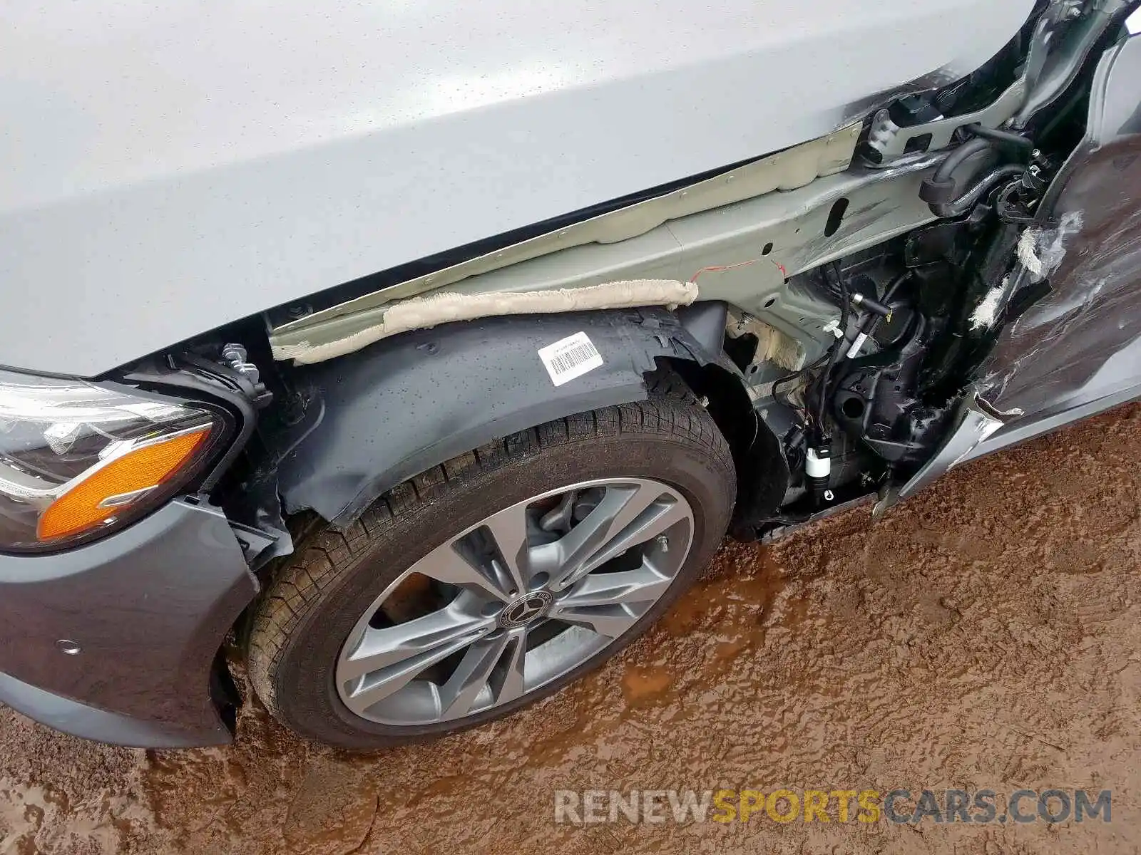 9 Photograph of a damaged car WDDWK8EB1LF973621 MERCEDES-BENZ C CLASS 2020