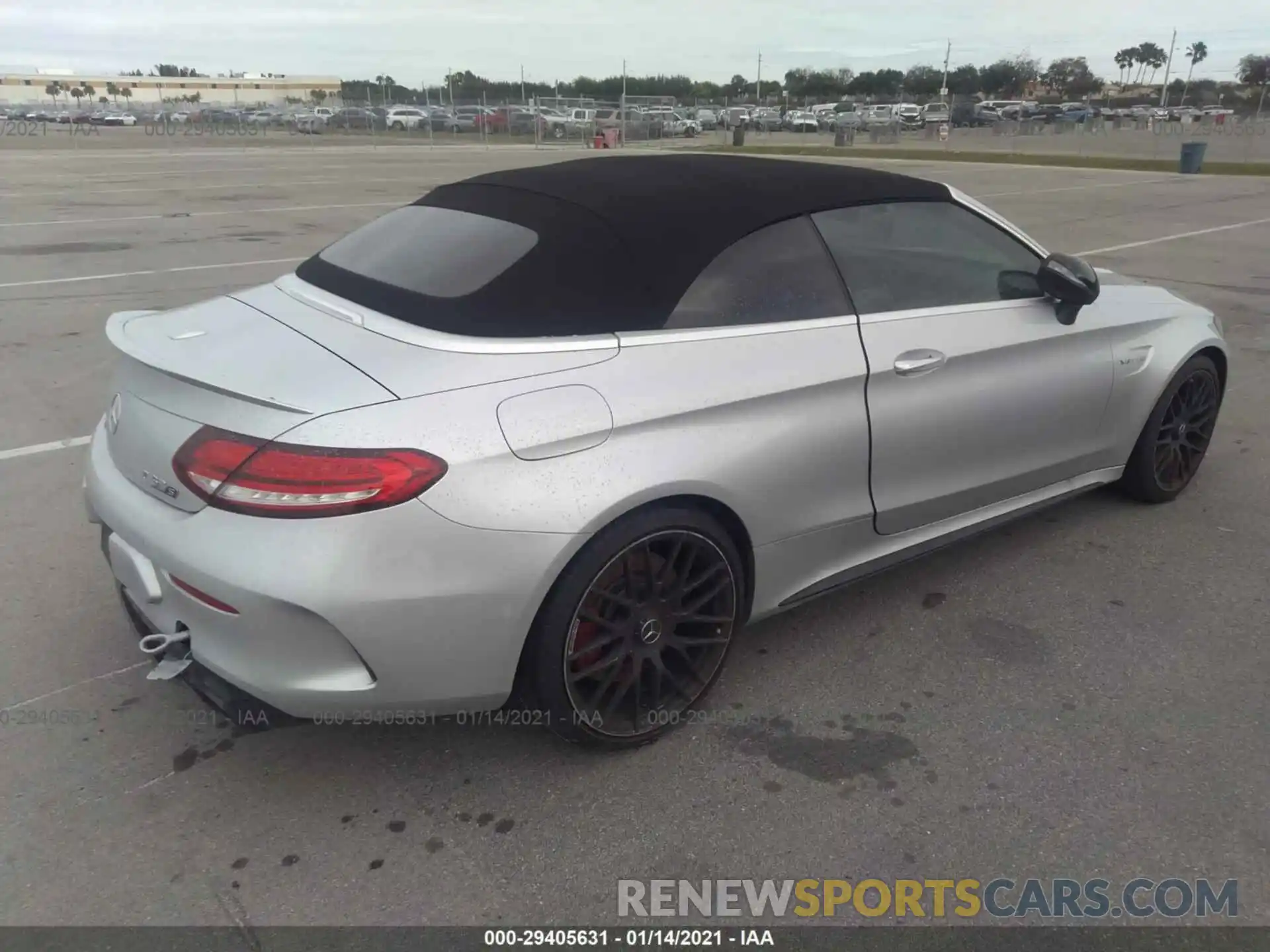 4 Photograph of a damaged car WDDWK8HB1LF968379 MERCEDES-BENZ C-CLASS 2020